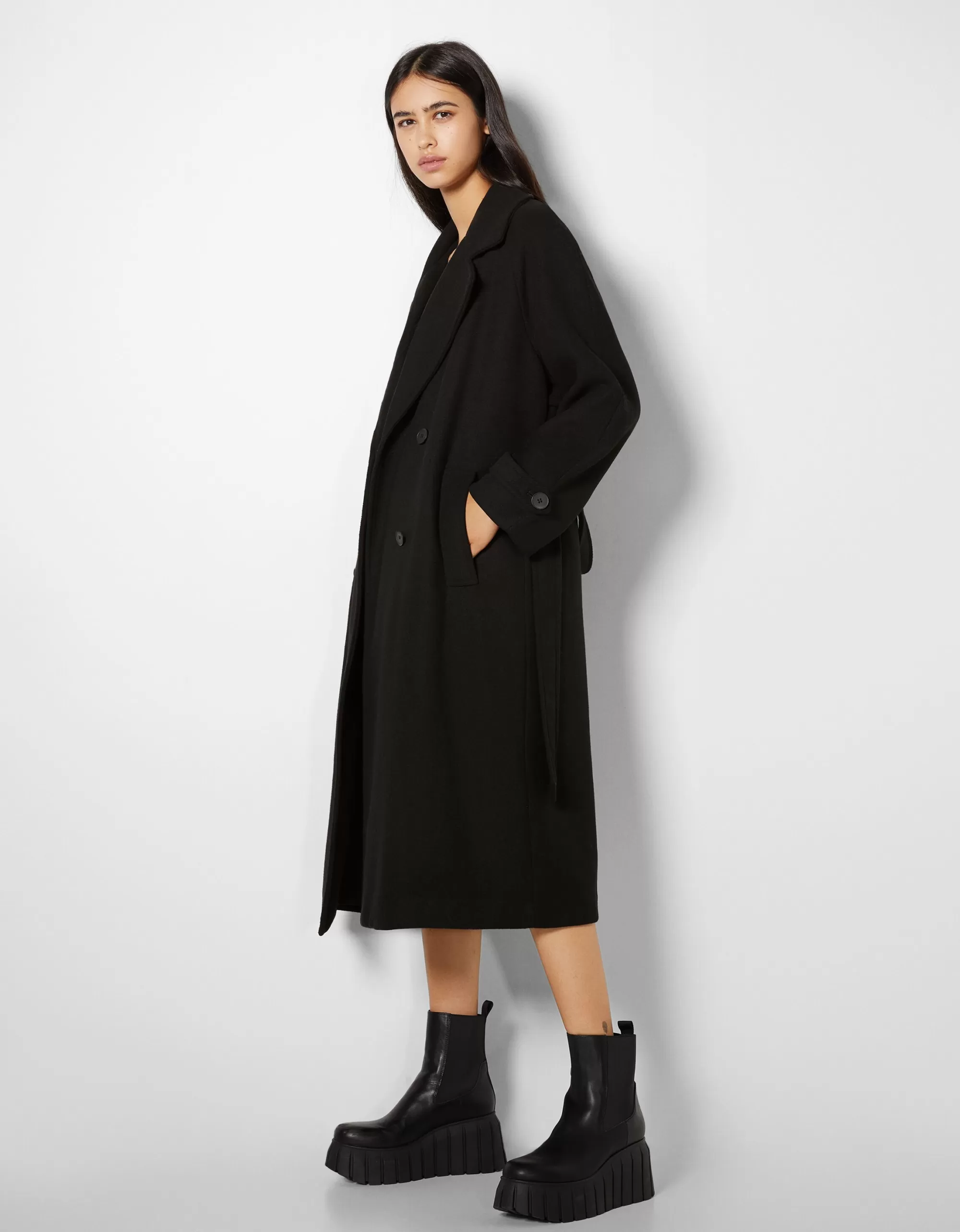 MUJER BERSHKA Abrigo trench lana