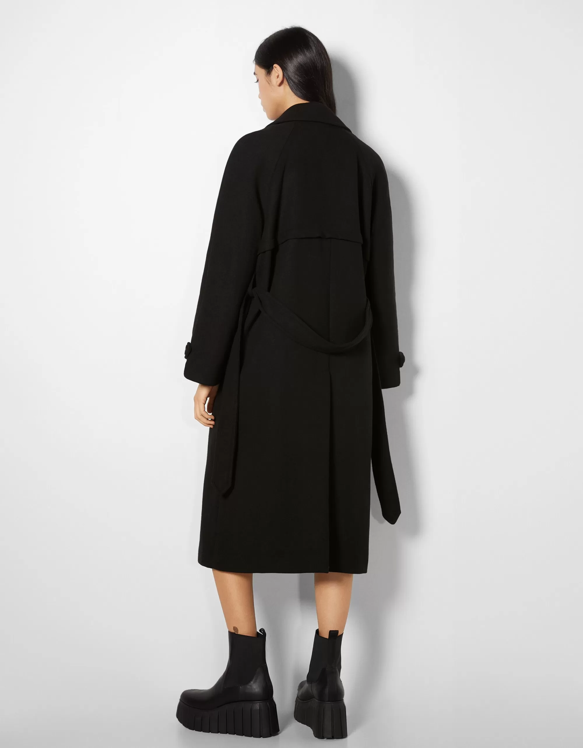 MUJER BERSHKA Abrigo trench lana