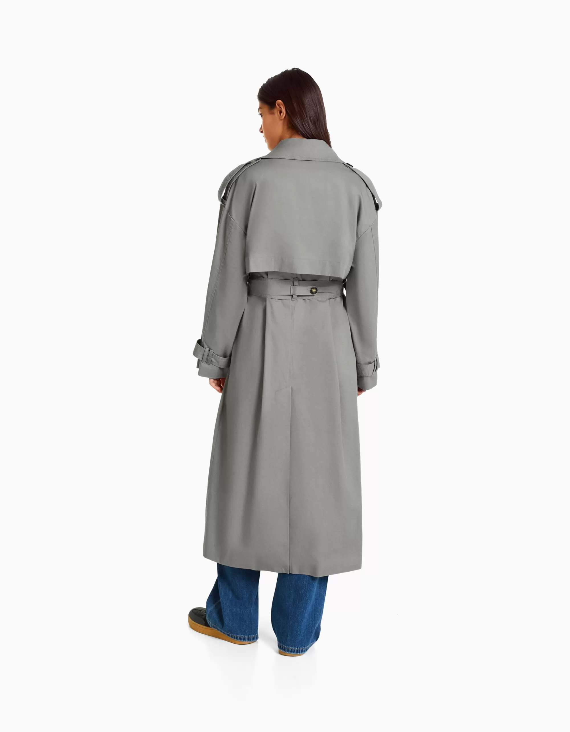 MUJER BERSHKA Abrigo trench oversize algodón