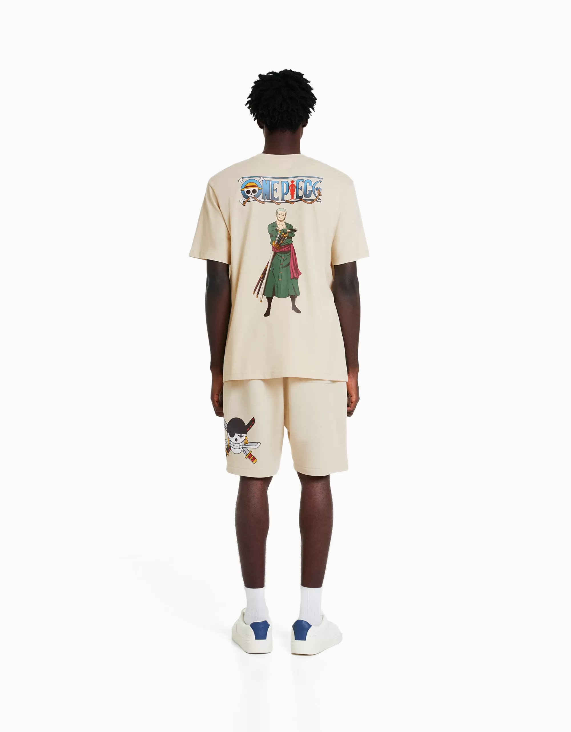 HOMBRE BERSHKA Bermuda felpa print One Piece