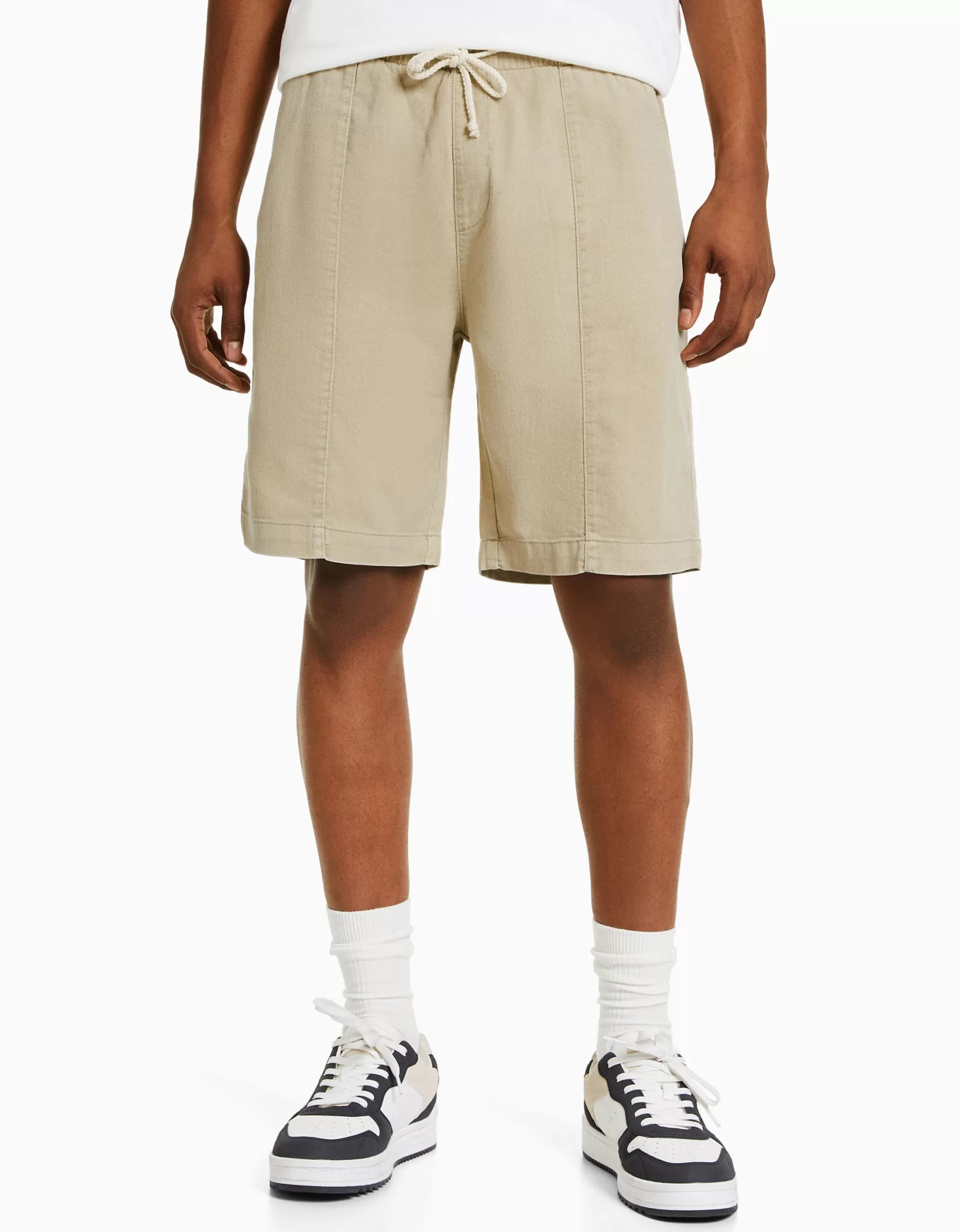 HOMBRE BERSHKA Bermuda jogger efecto rústico