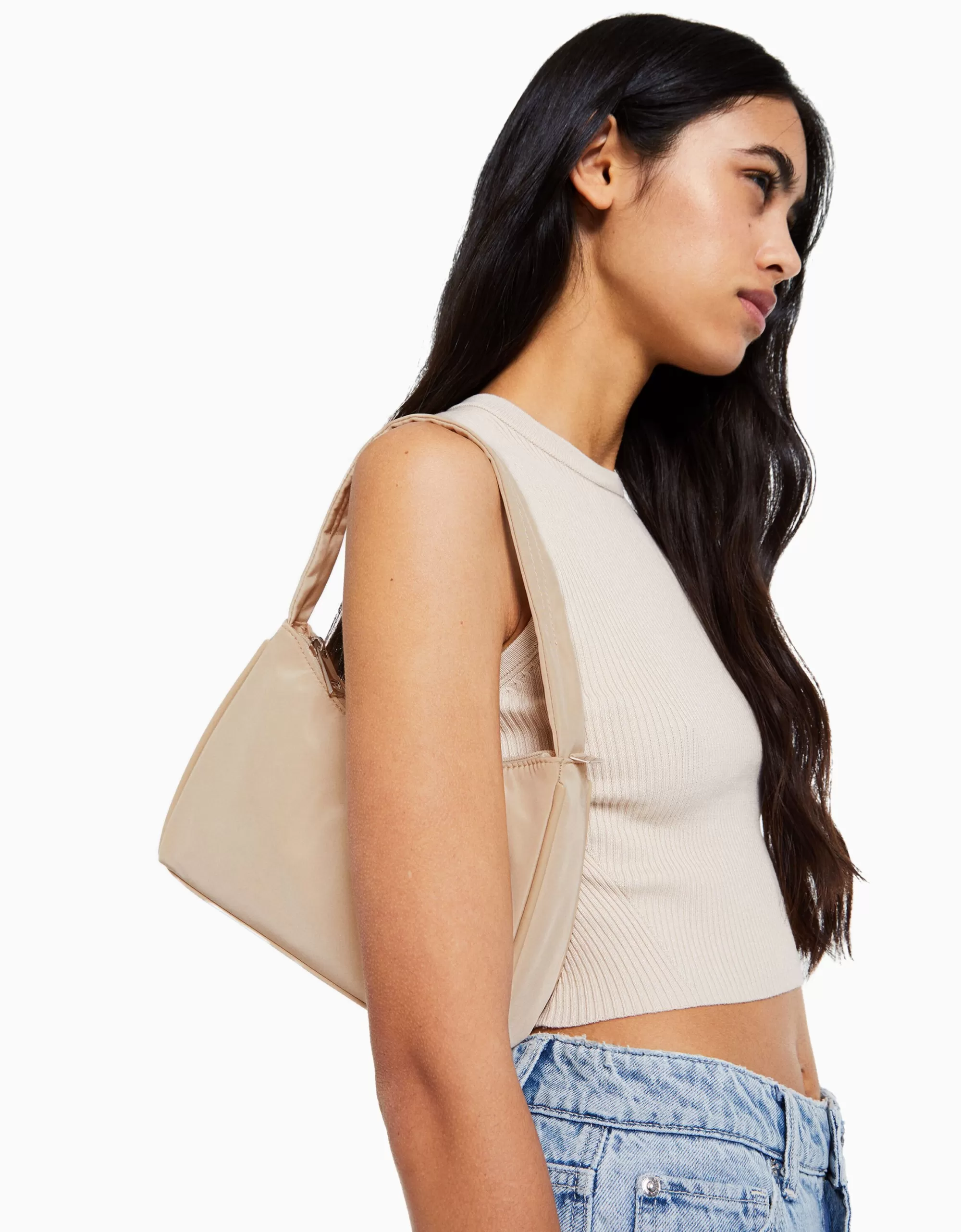 MUJER BERSHKA Bolso asa hombro tejido