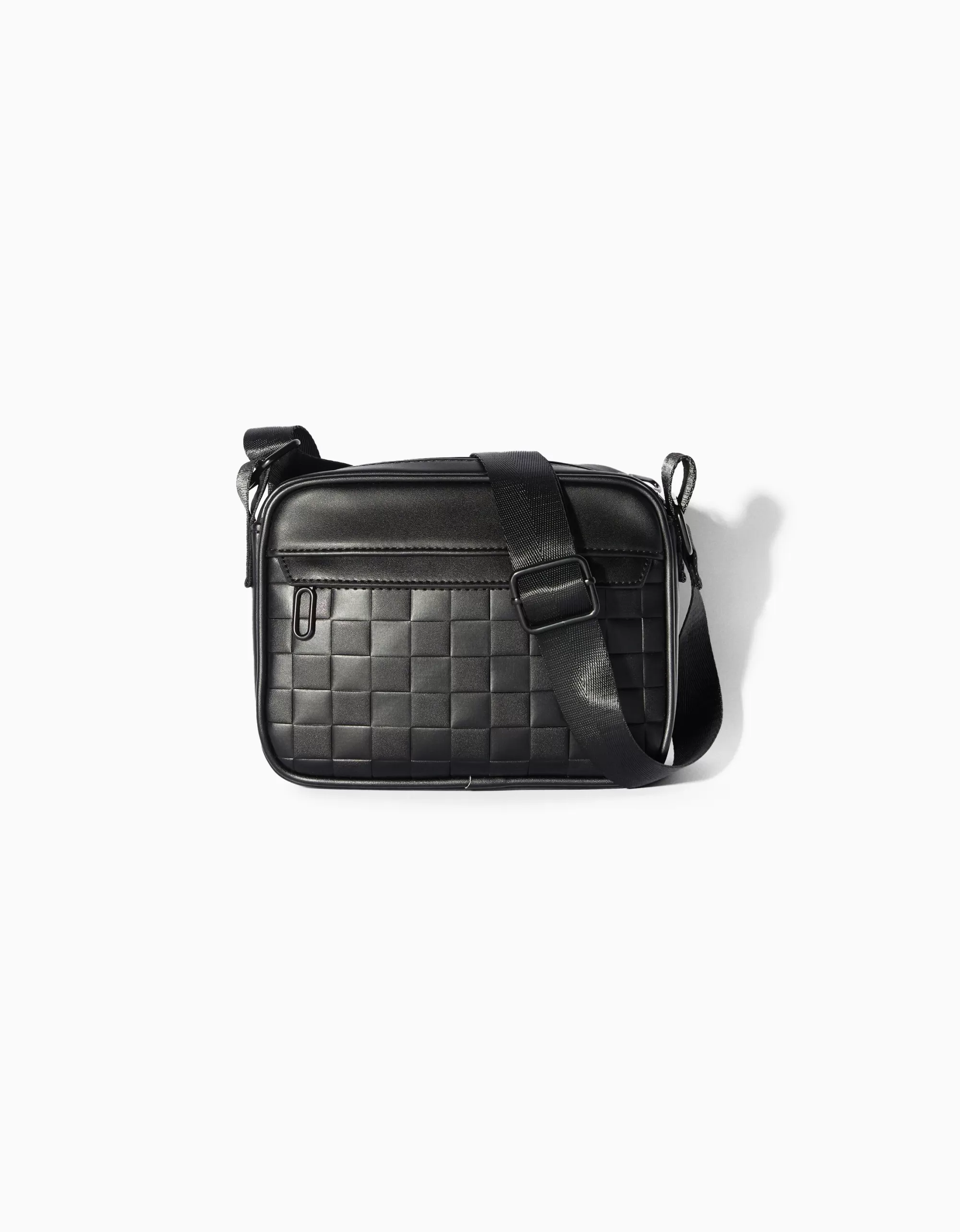 HOMBRE BERSHKA Bolso crossbody efecto damero