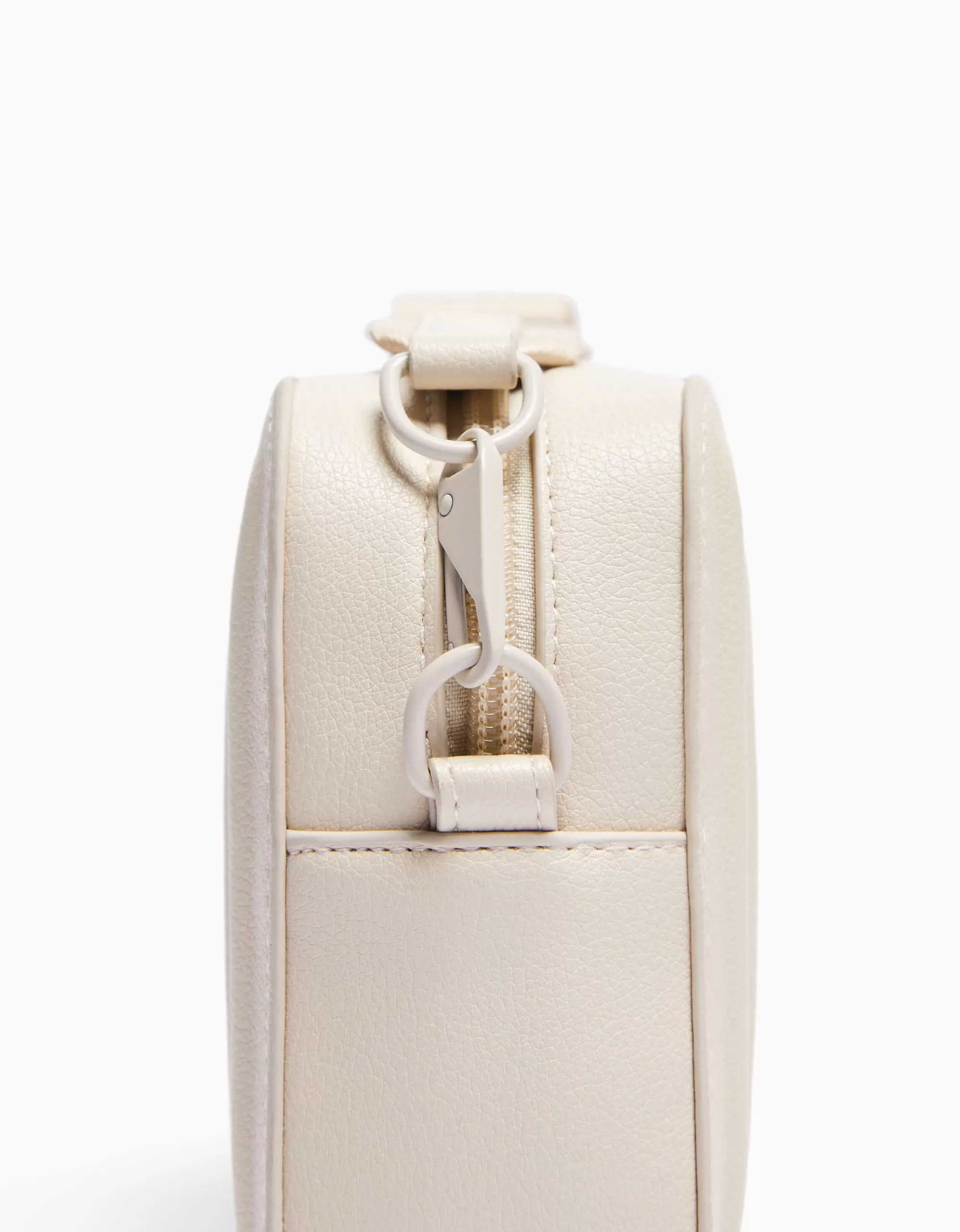 MUJER BERSHKA Bolso crossbody efecto piel