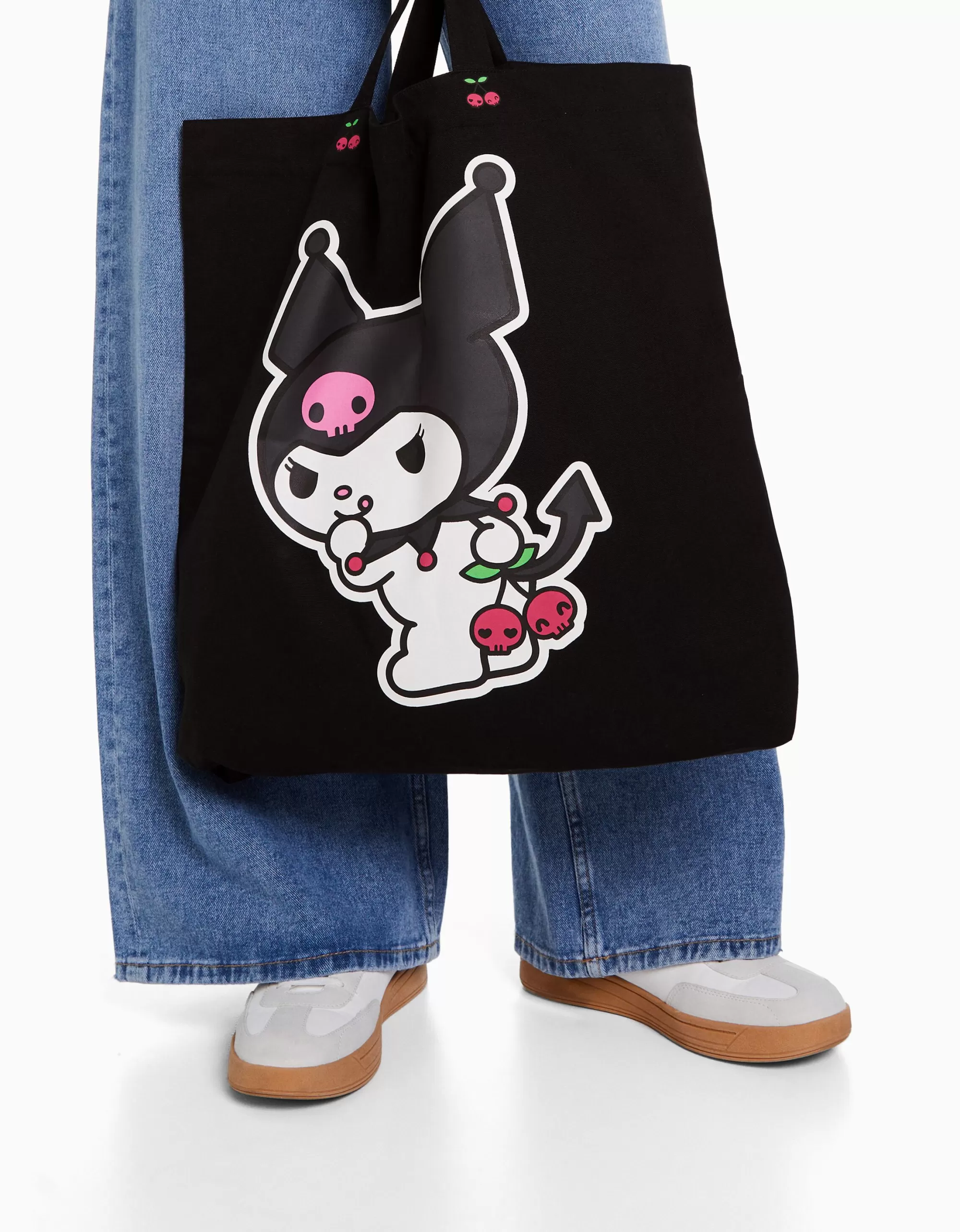 MUJER BERSHKA Bolso shopper canvas print Kuromi