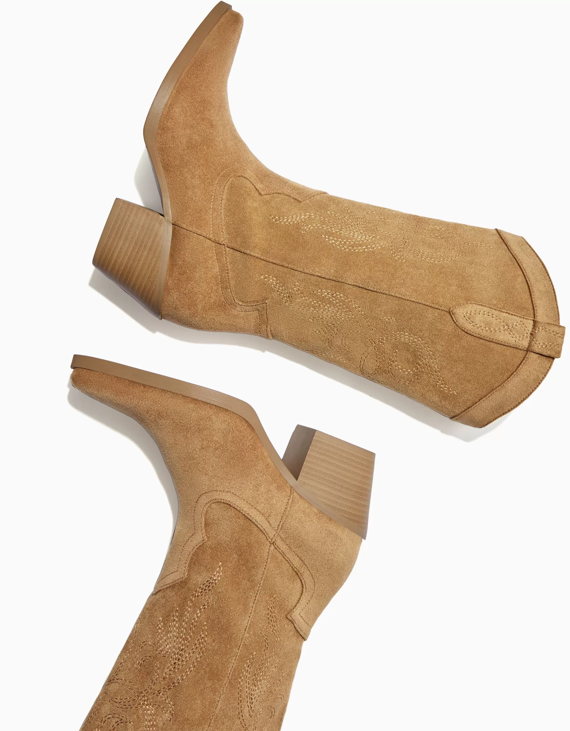 MUJER BERSHKA Botas cowboy tacón