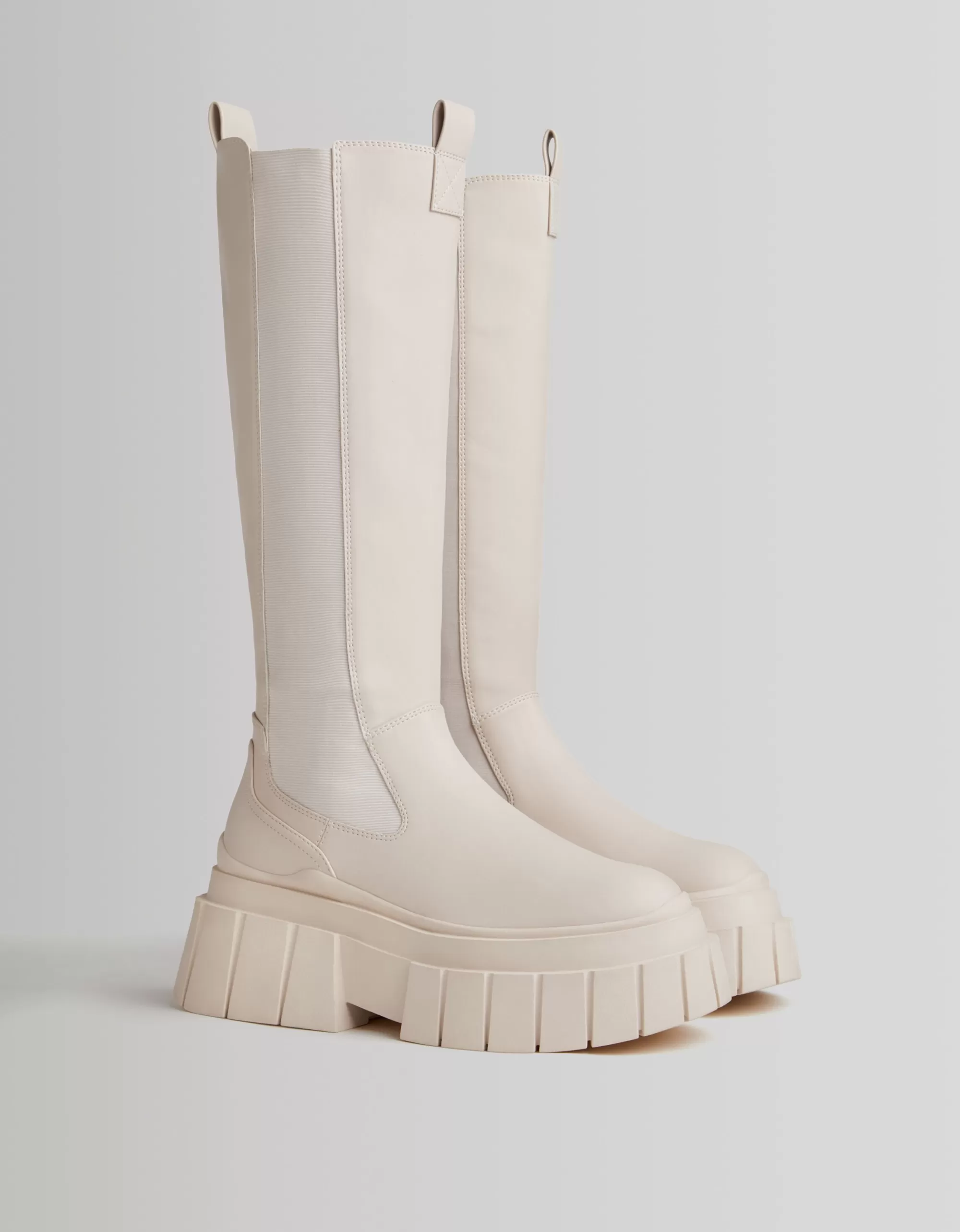 MUJER BERSHKA Botas plataforma elástico