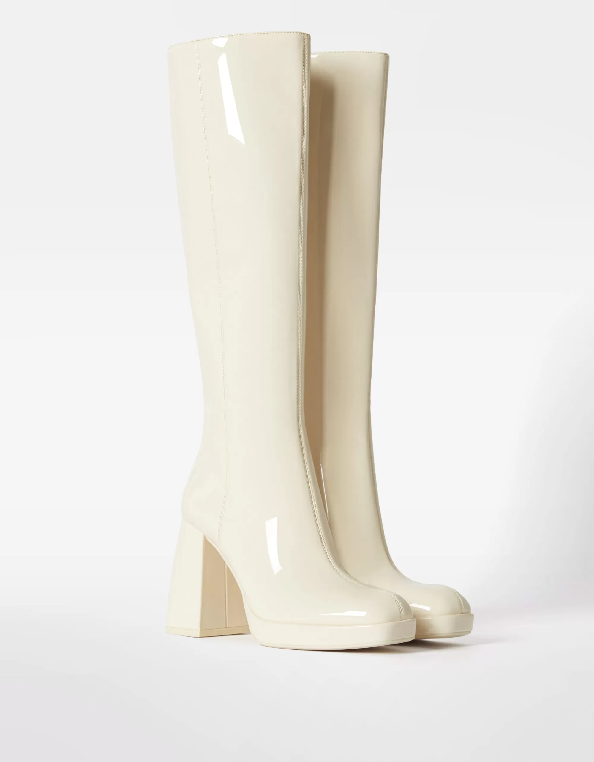 MUJER BERSHKA Botas tacón mini plataforma