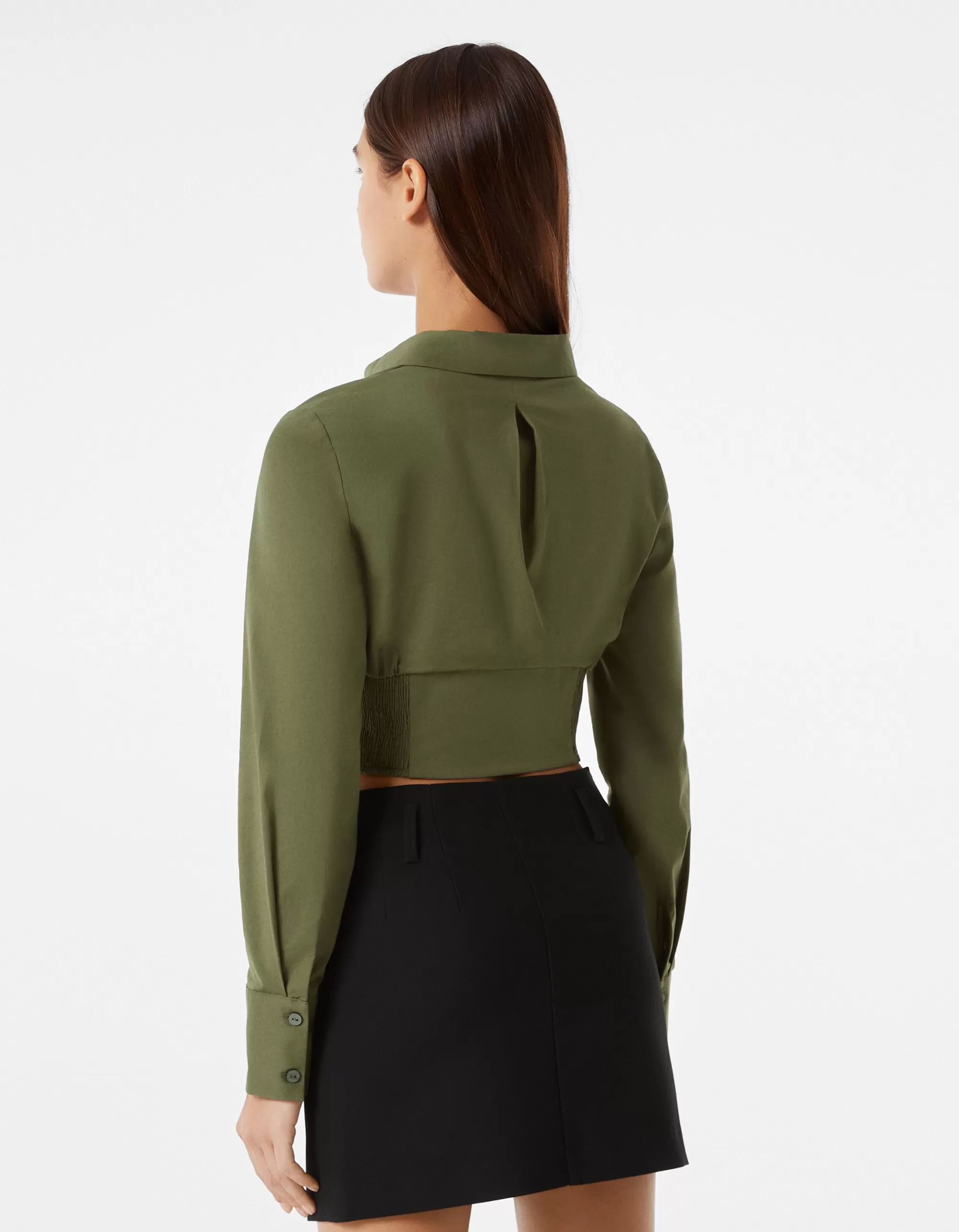 MUJER BERSHKA Camisa corsé manga larga ajustada popelín