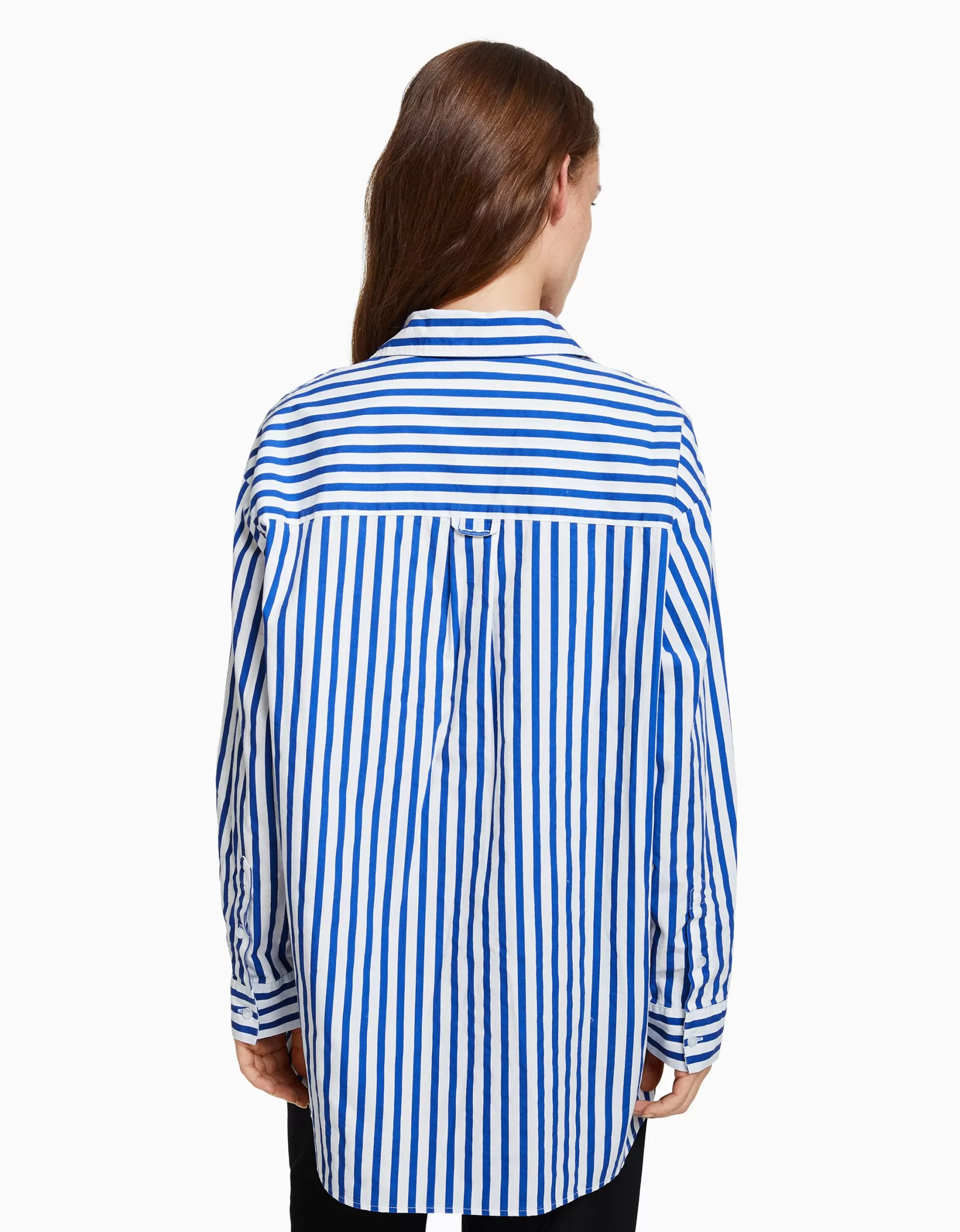 MUJER BERSHKA Camisa manga larga oversize popelín