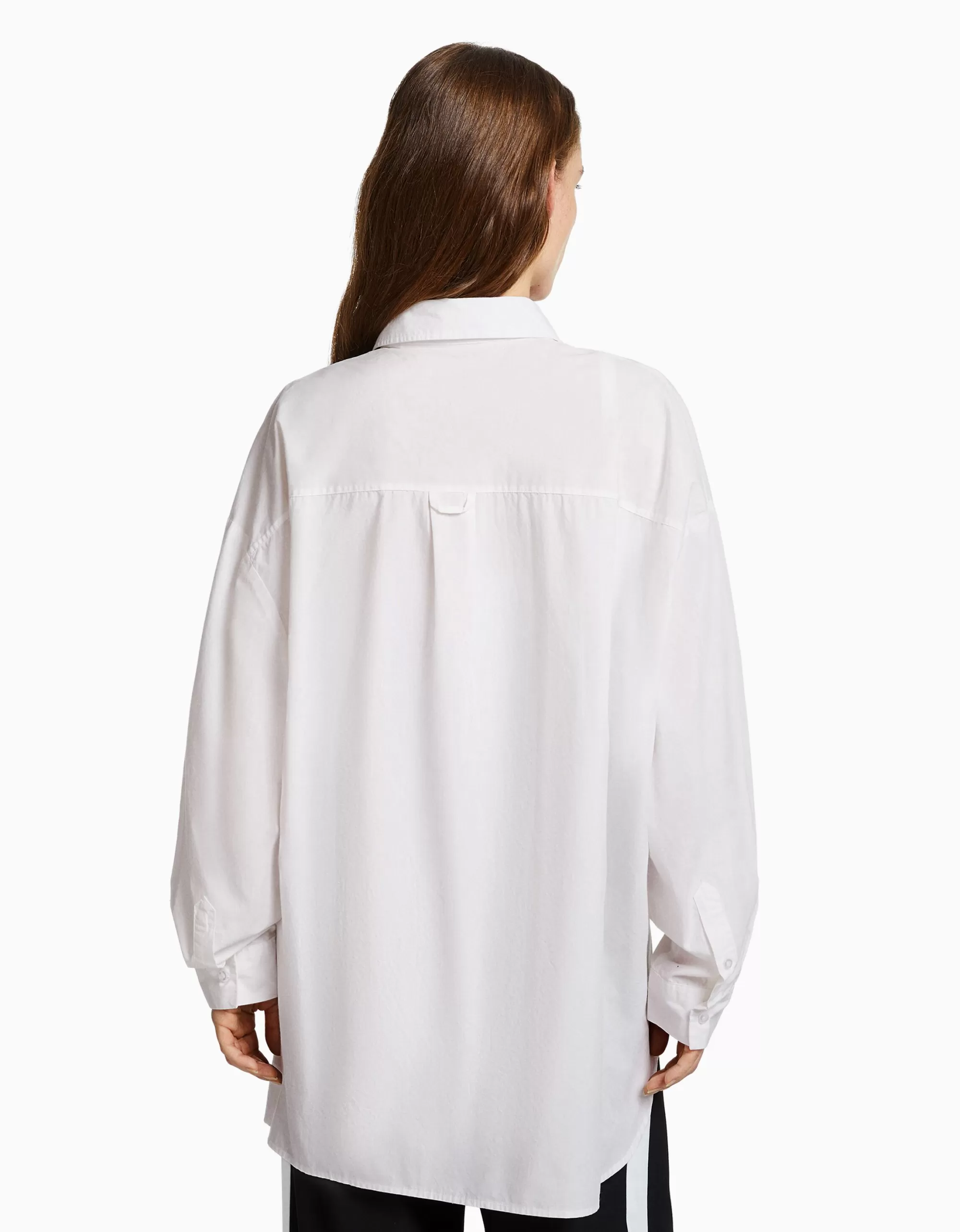 MUJER BERSHKA Camisa manga larga oversize popelín