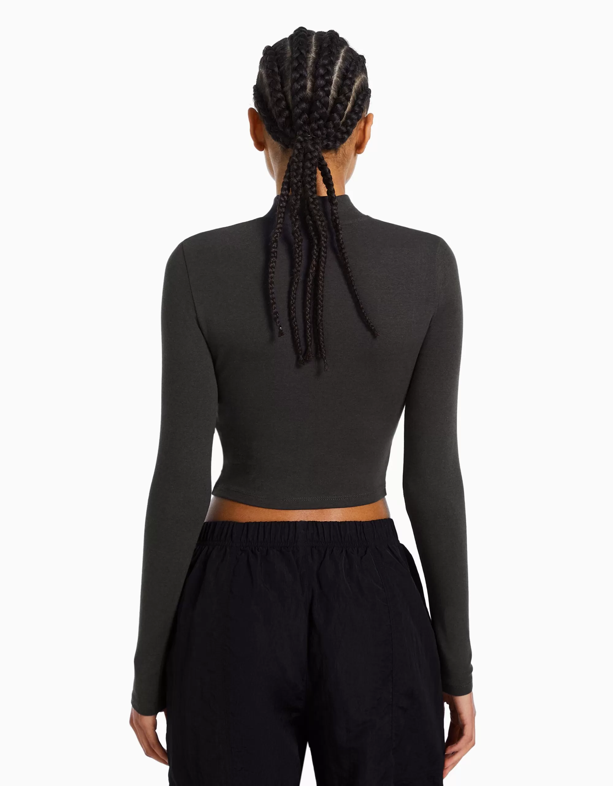 MUJER BERSHKA Camiseta cuello alto manga larga