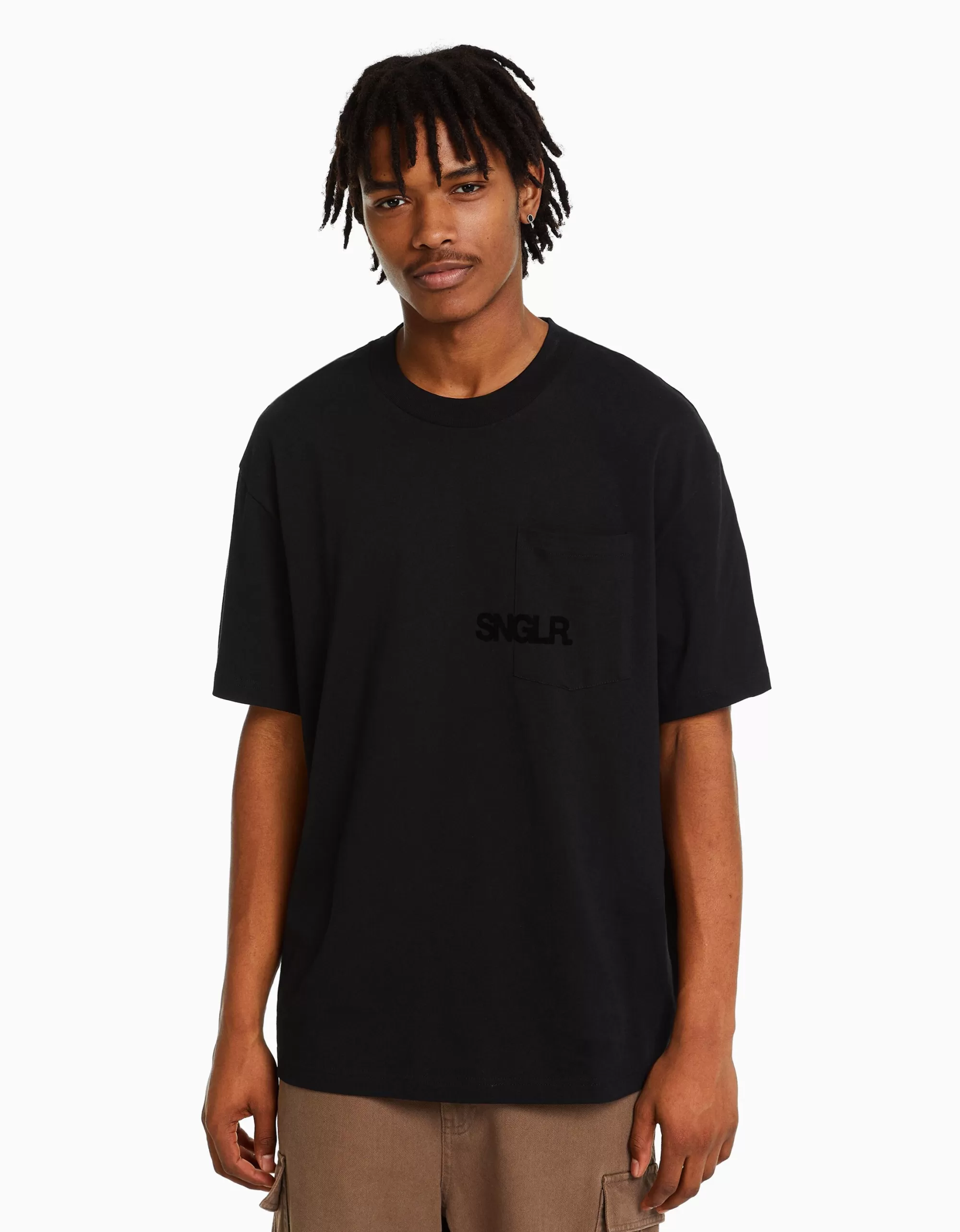 HOMBRE BERSHKA Camiseta manga corta boxy fit bolsillo