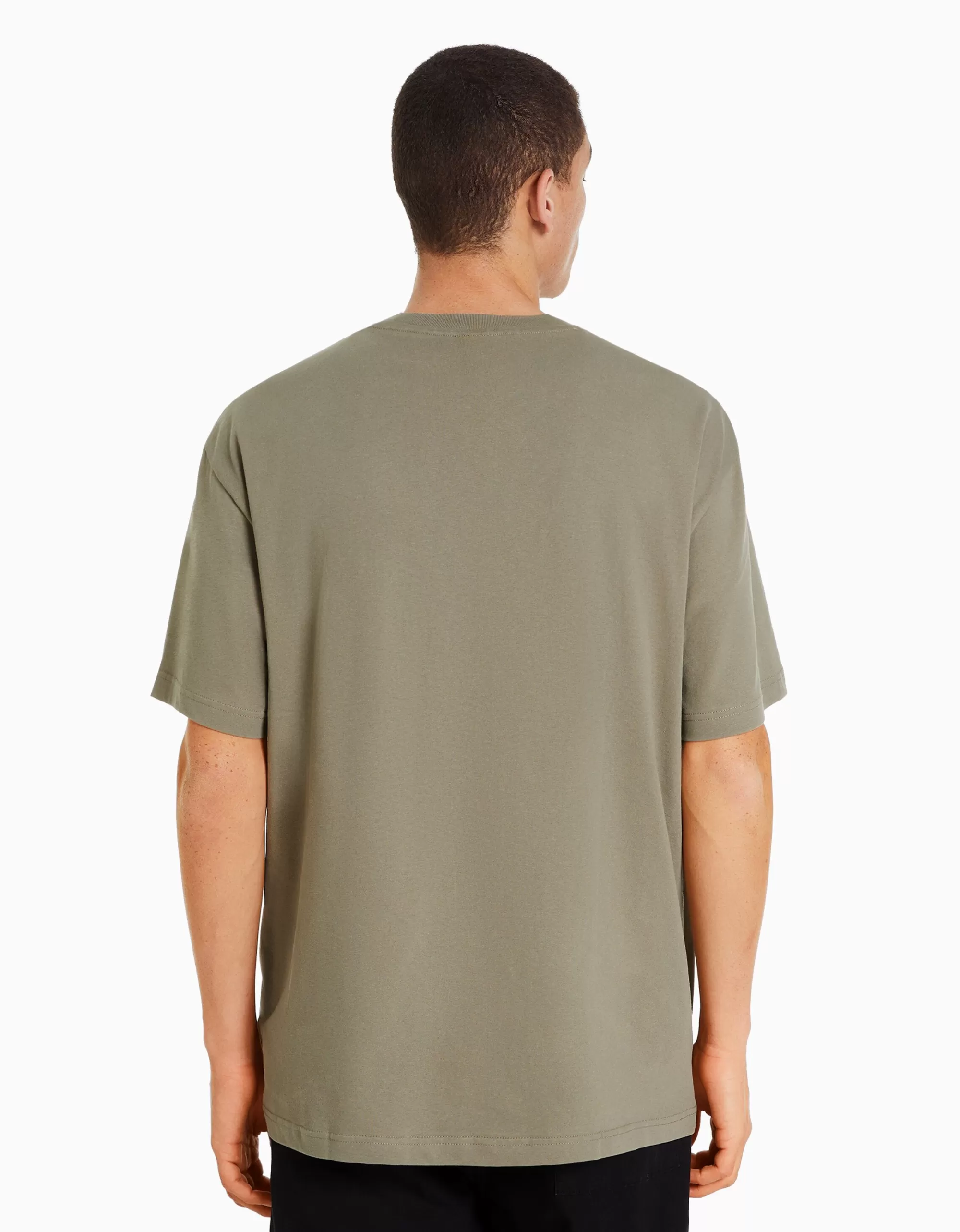 HOMBRE BERSHKA Camiseta manga corta boxy fit bolsillo print