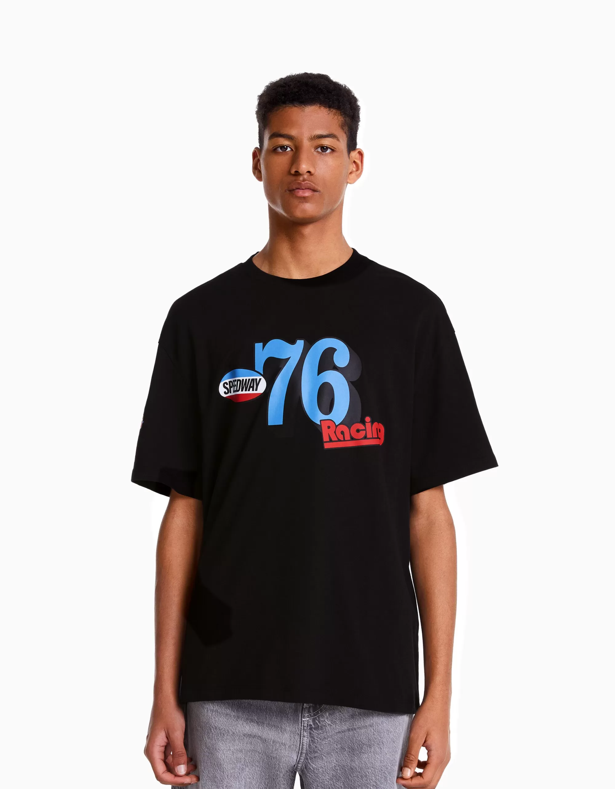 HOMBRE BERSHKA Camiseta manga corta boxy fit racing