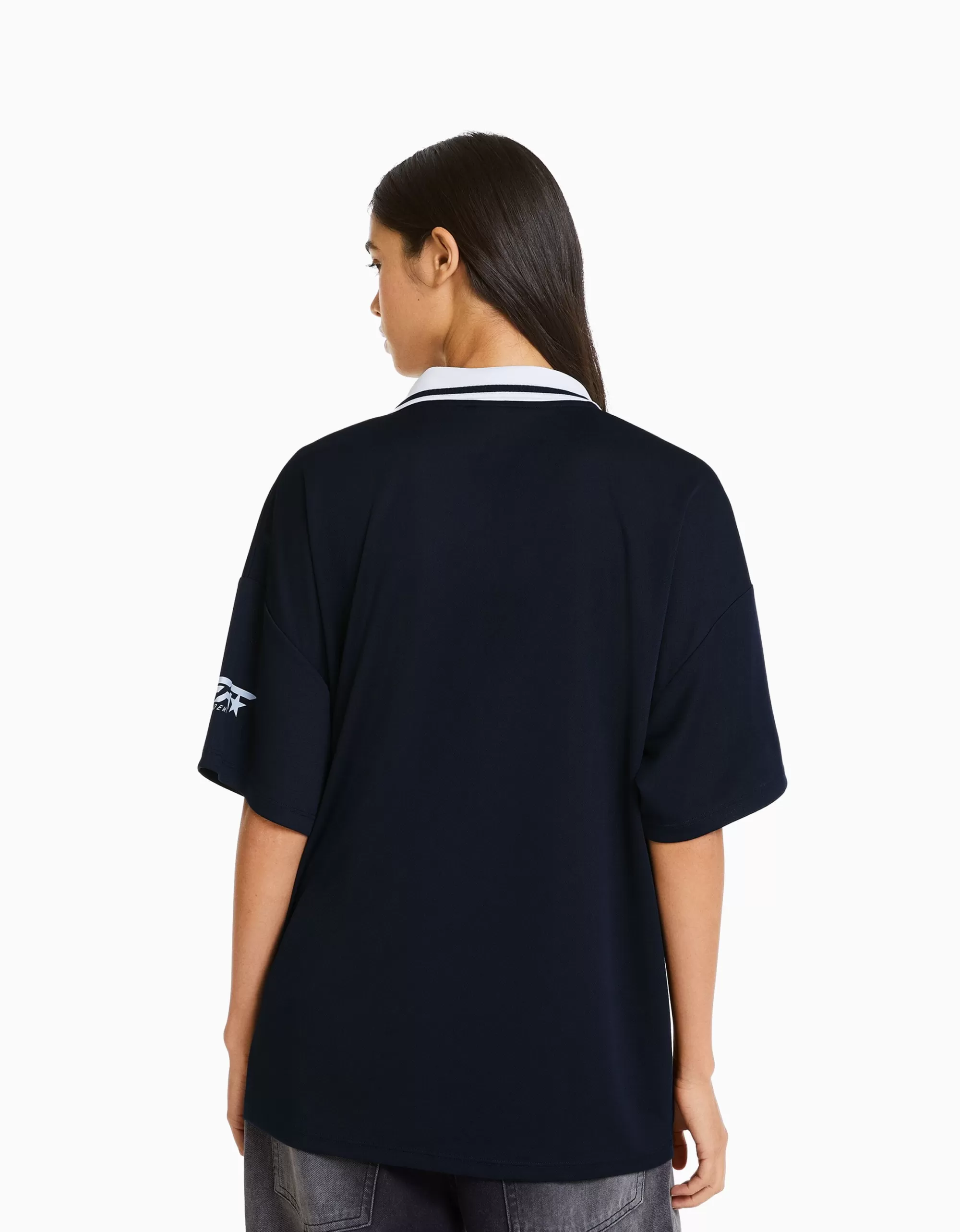MUJER BERSHKA Camiseta manga corta cuello polo fútbol
