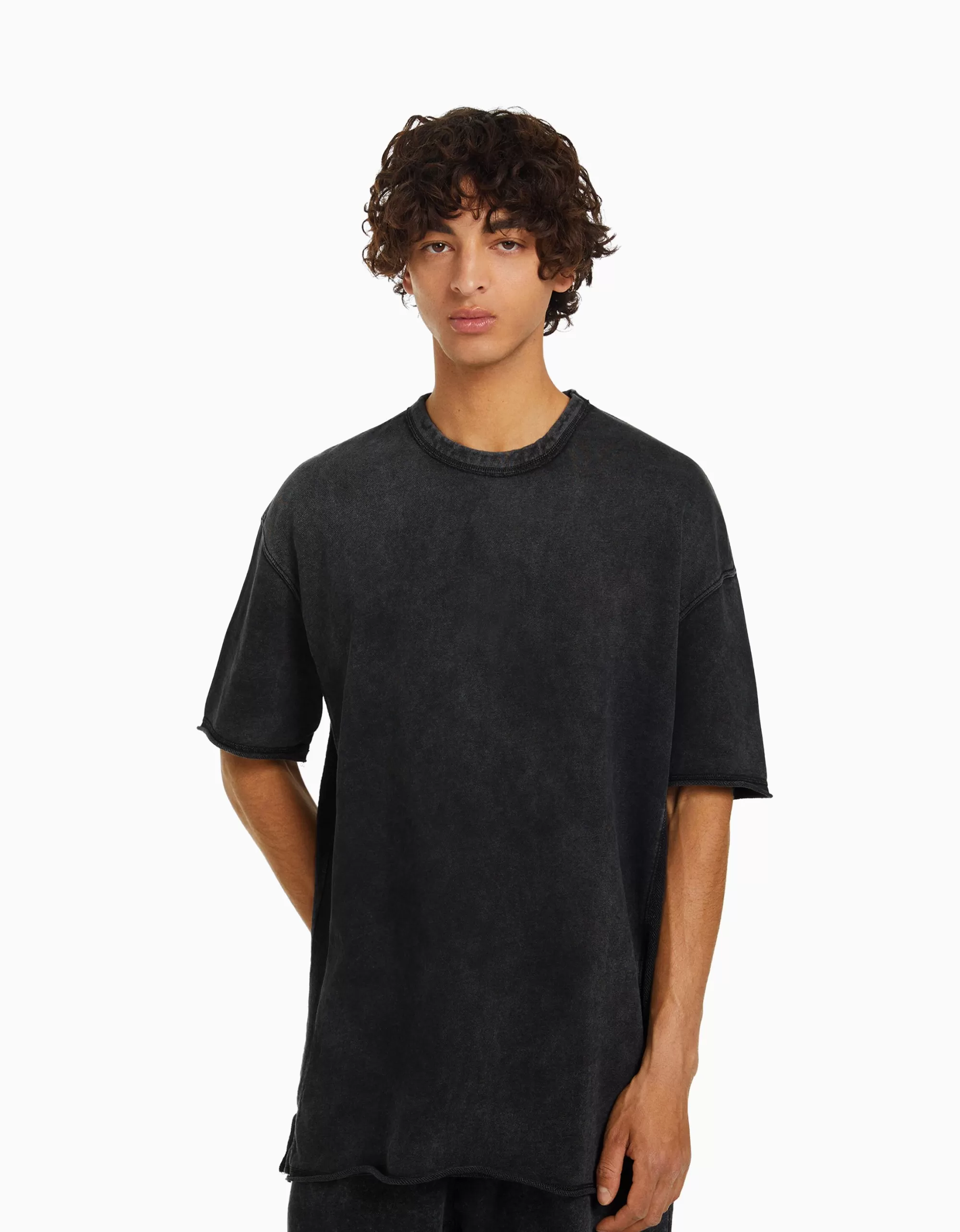 HOMBRE BERSHKA Camiseta manga corta efecto lavado