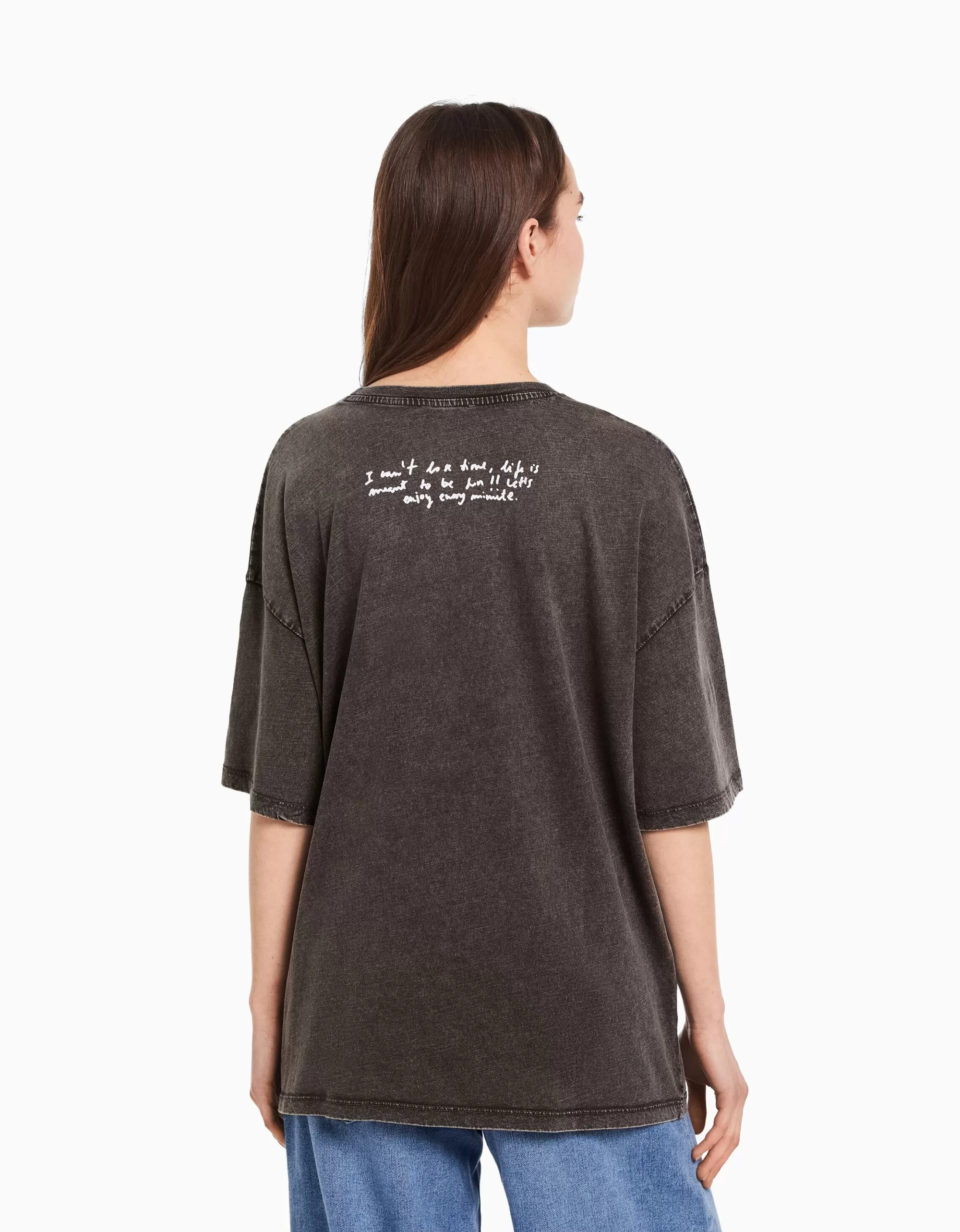 MUJER BERSHKA Camiseta manga corta efecto lavado print