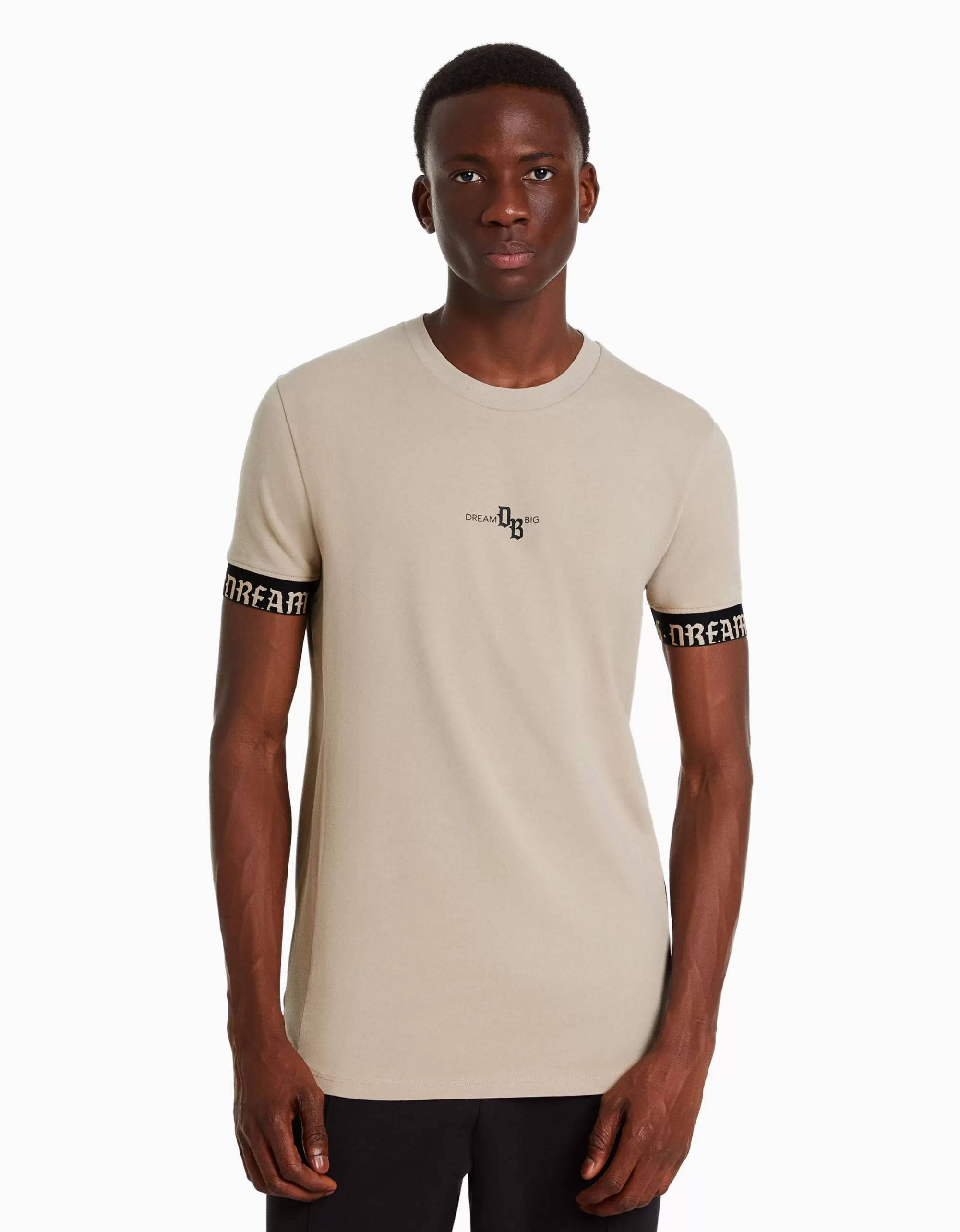 HOMBRE BERSHKA Camiseta manga corta muscle fit bandas