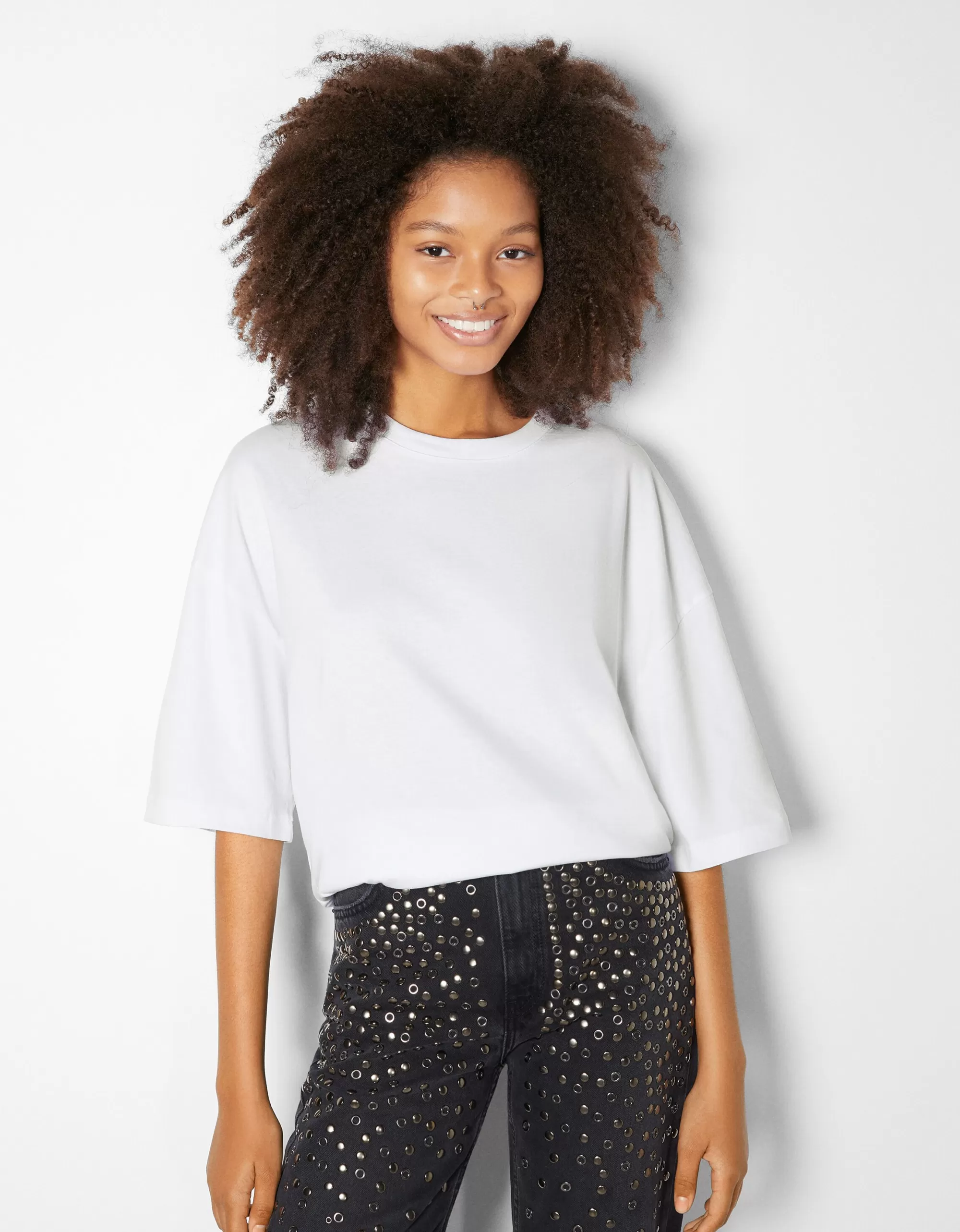 MUJER BERSHKA Camiseta manga corta oversize