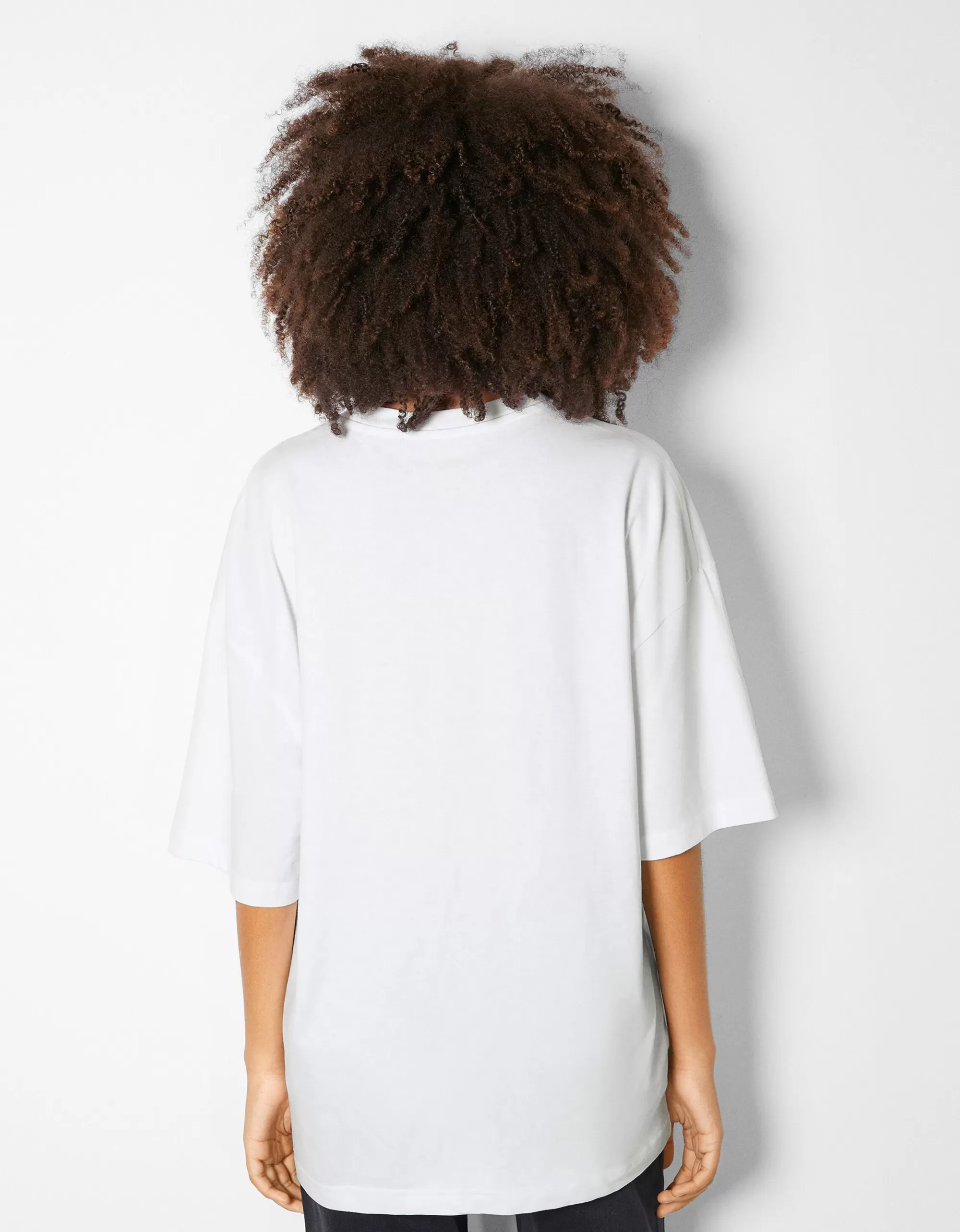 MUJER BERSHKA Camiseta manga corta oversize