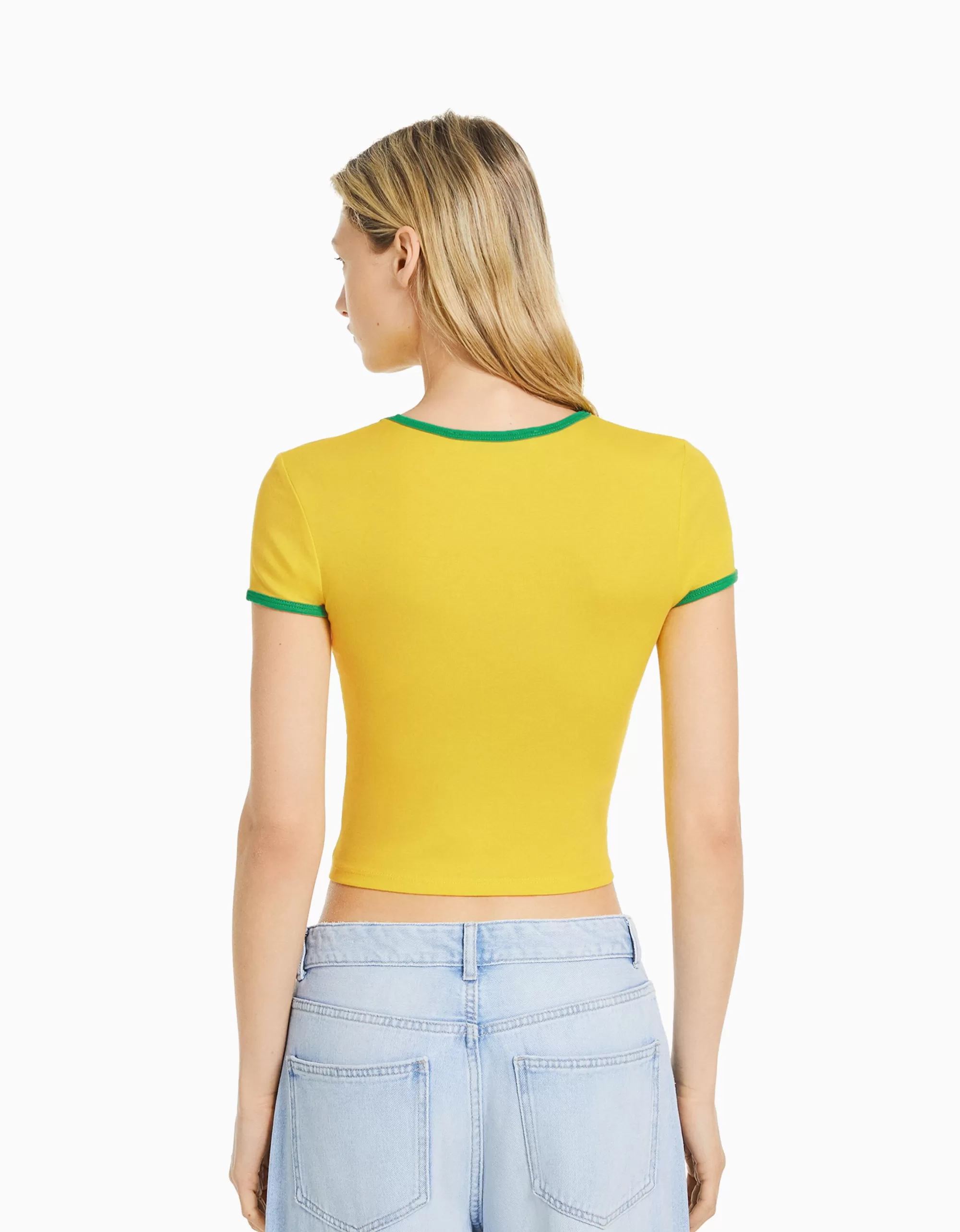 MUJER BERSHKA Camiseta manga corta print