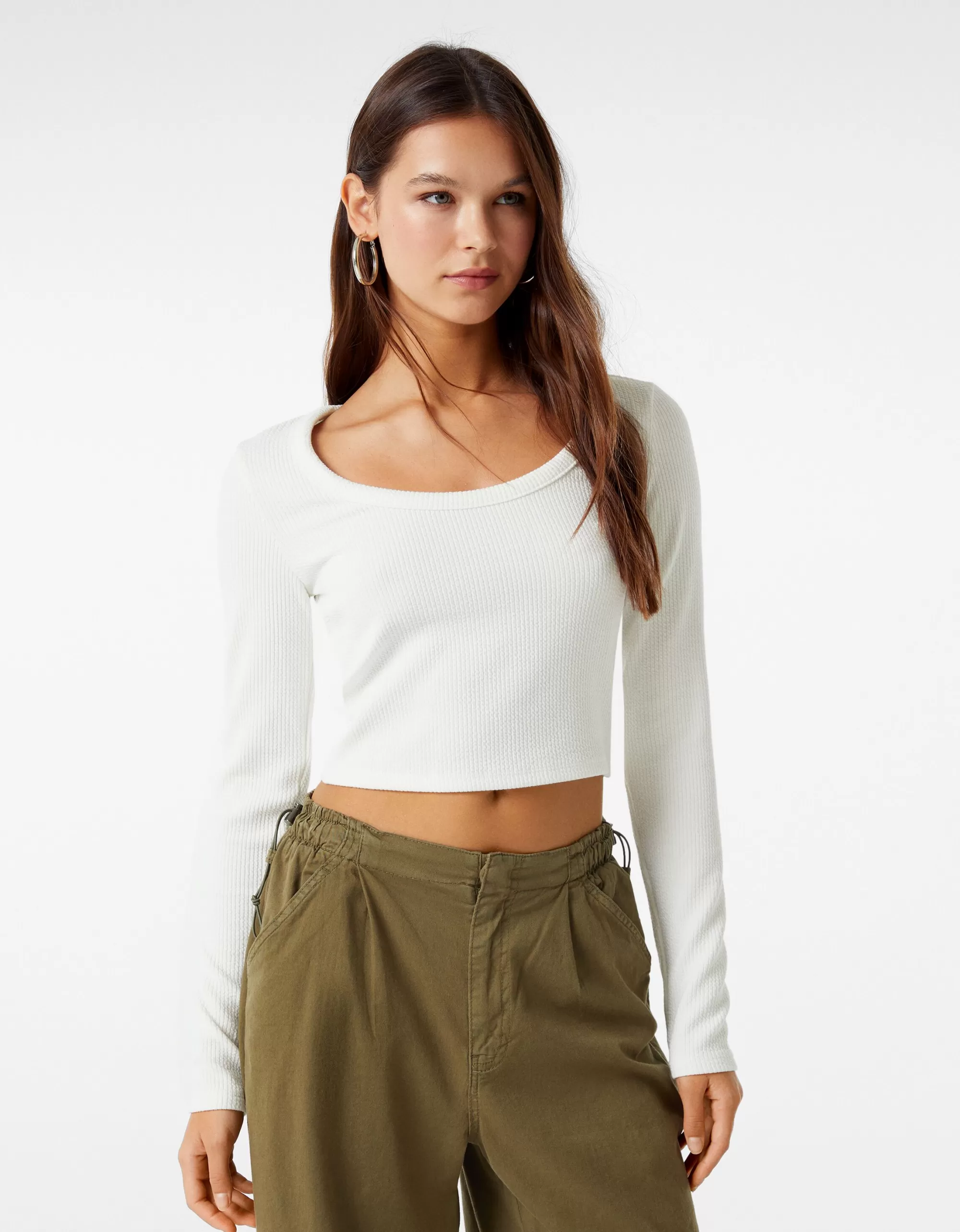 MUJER BERSHKA Camiseta manga larga rib textura
