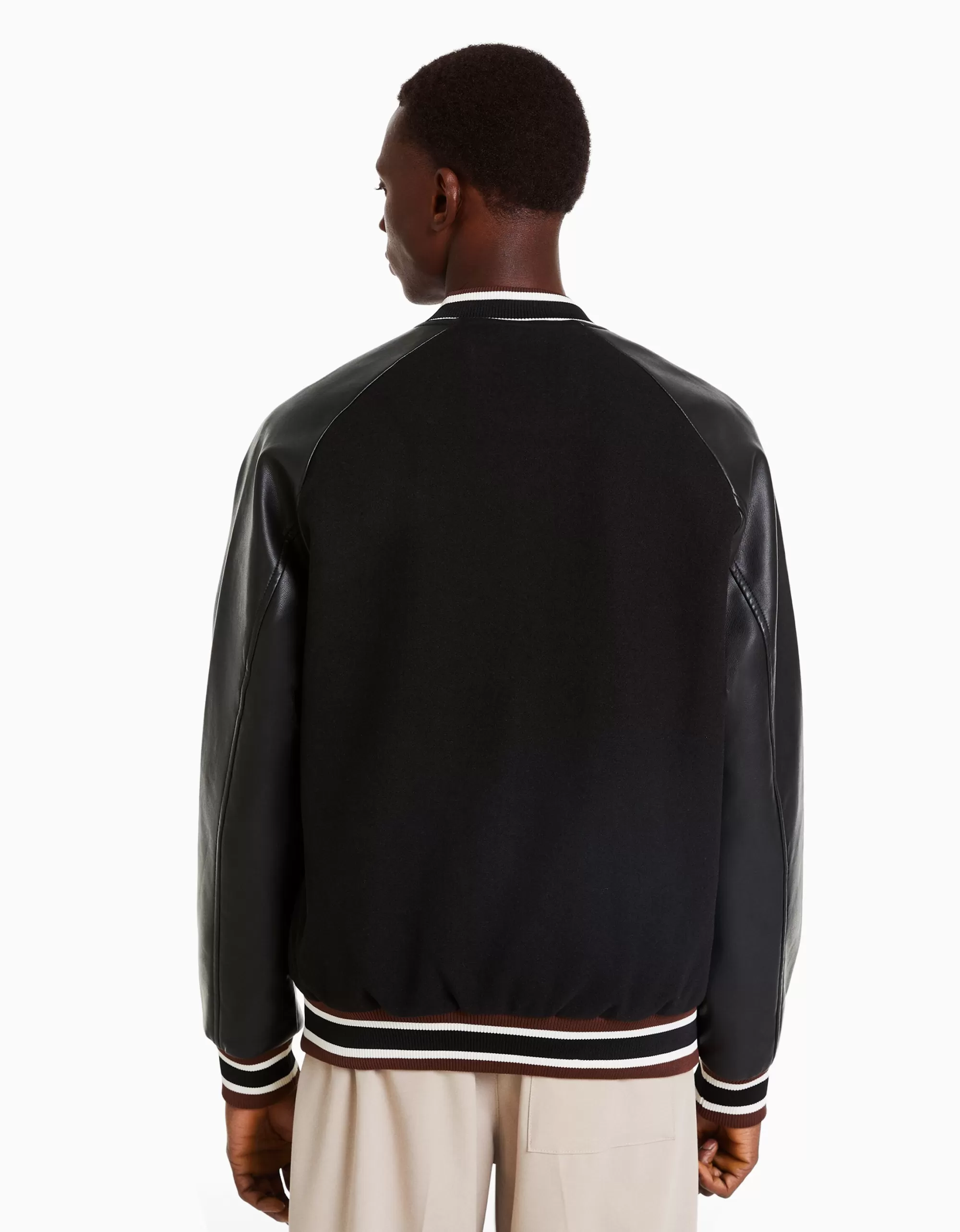 HOMBRE BERSHKA Cazadora bomber paño efecto piel