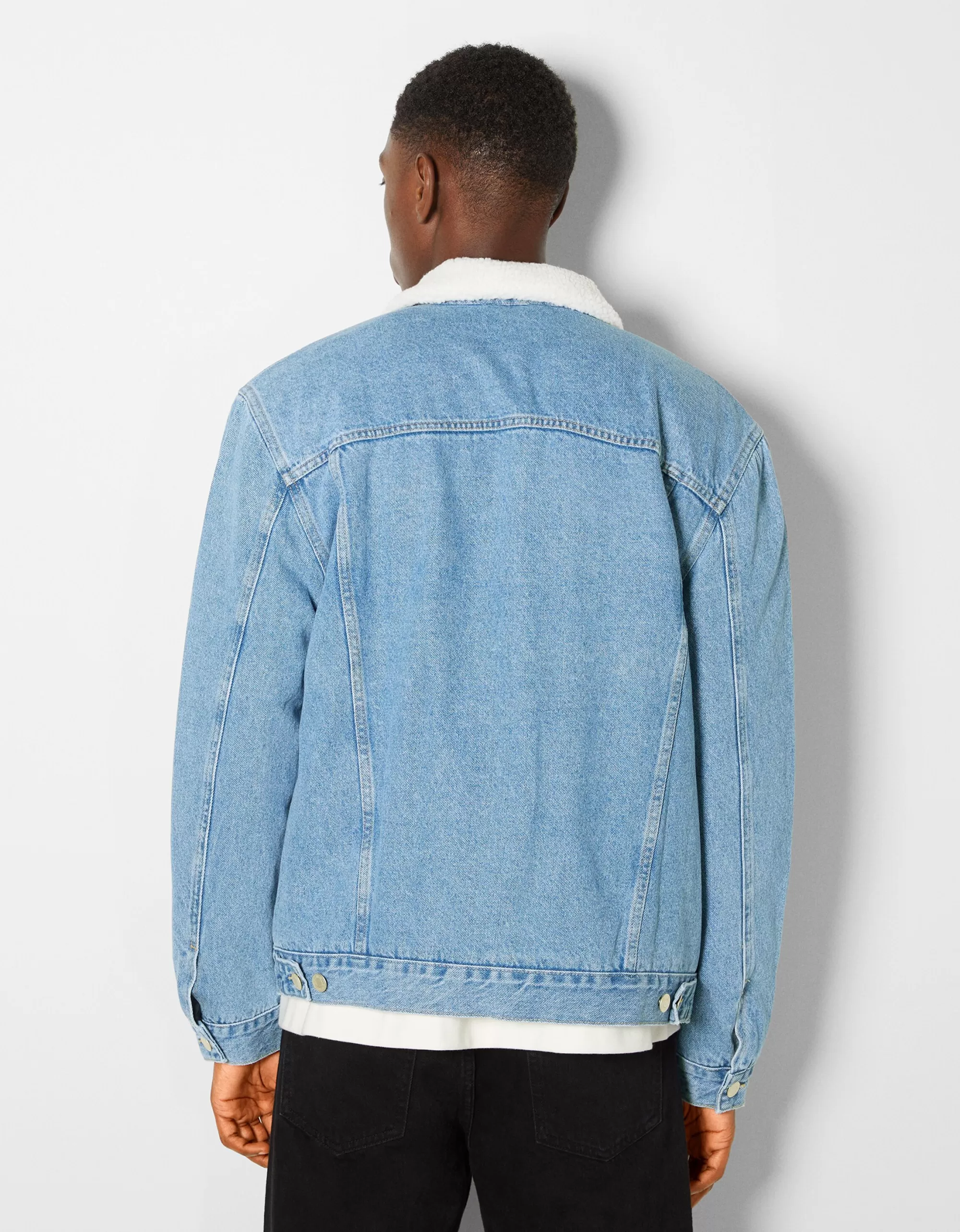 HOMBRE BERSHKA Cazadora denim forro borreguillo