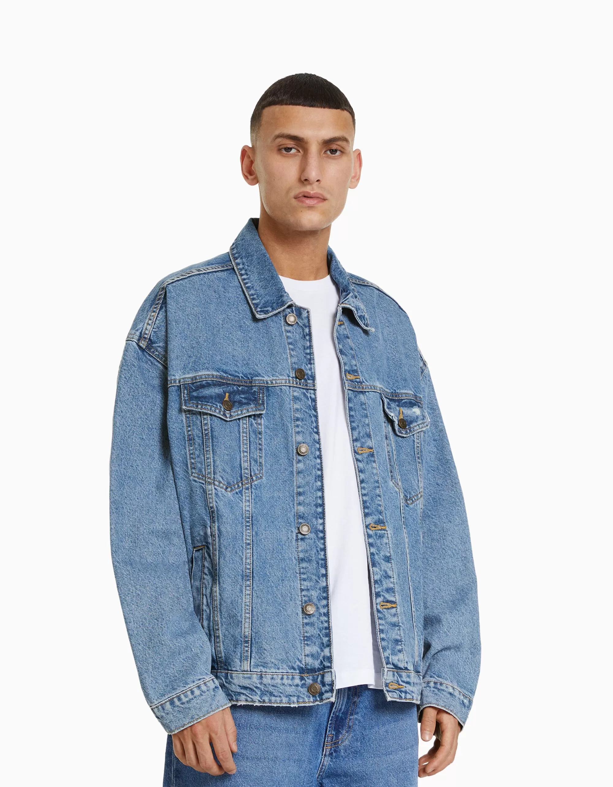 HOMBRE BERSHKA Cazadora denim oversize
