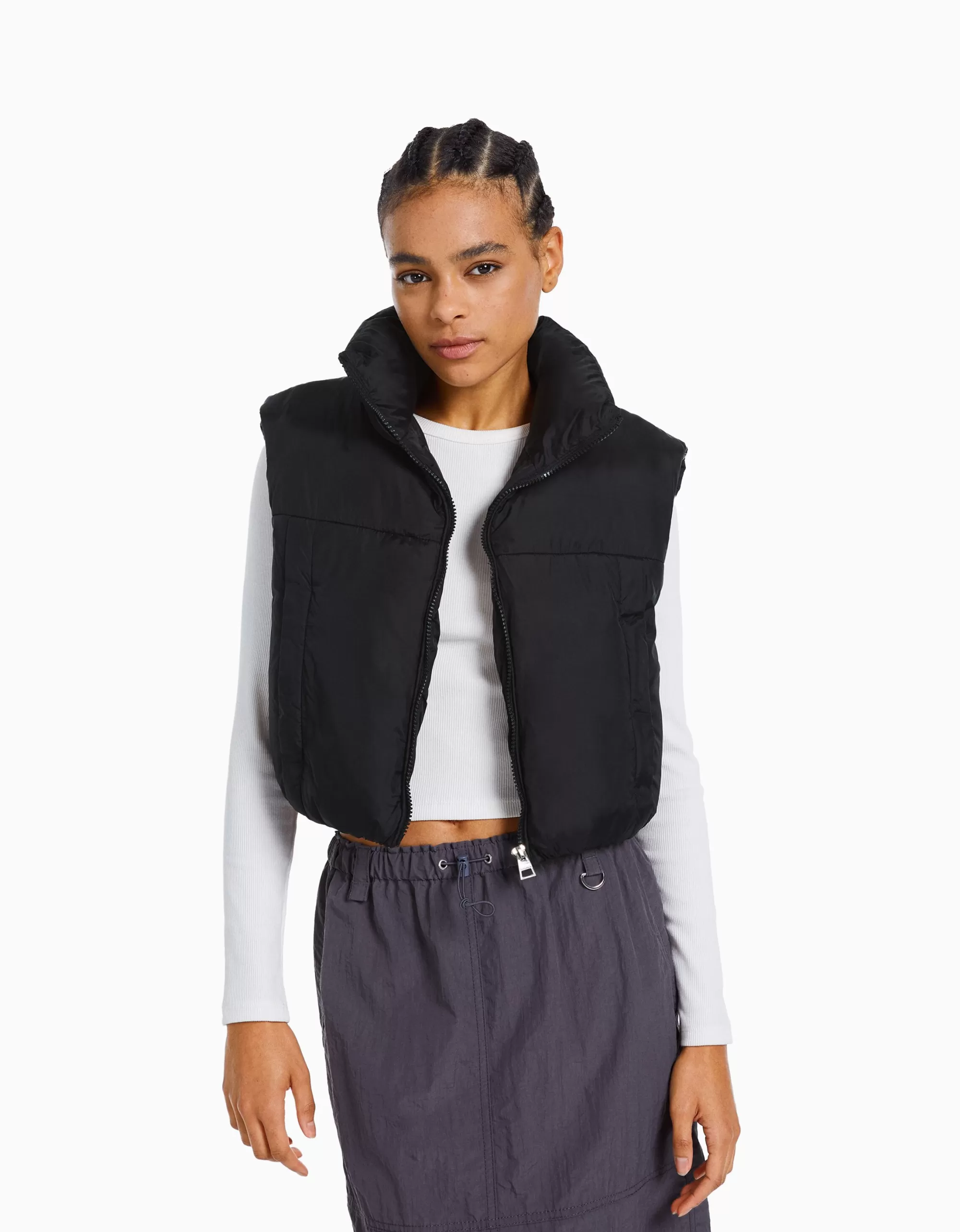 MUJER BERSHKA Chaleco cropped efecto nylon