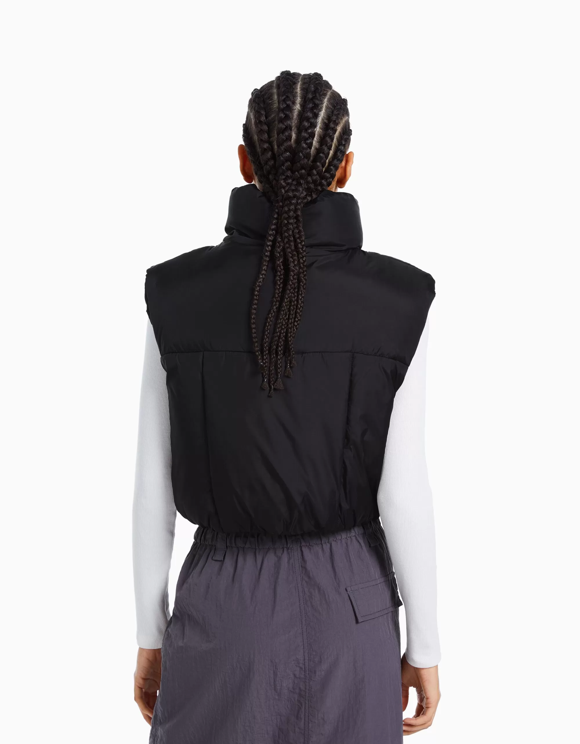 MUJER BERSHKA Chaleco cropped efecto nylon