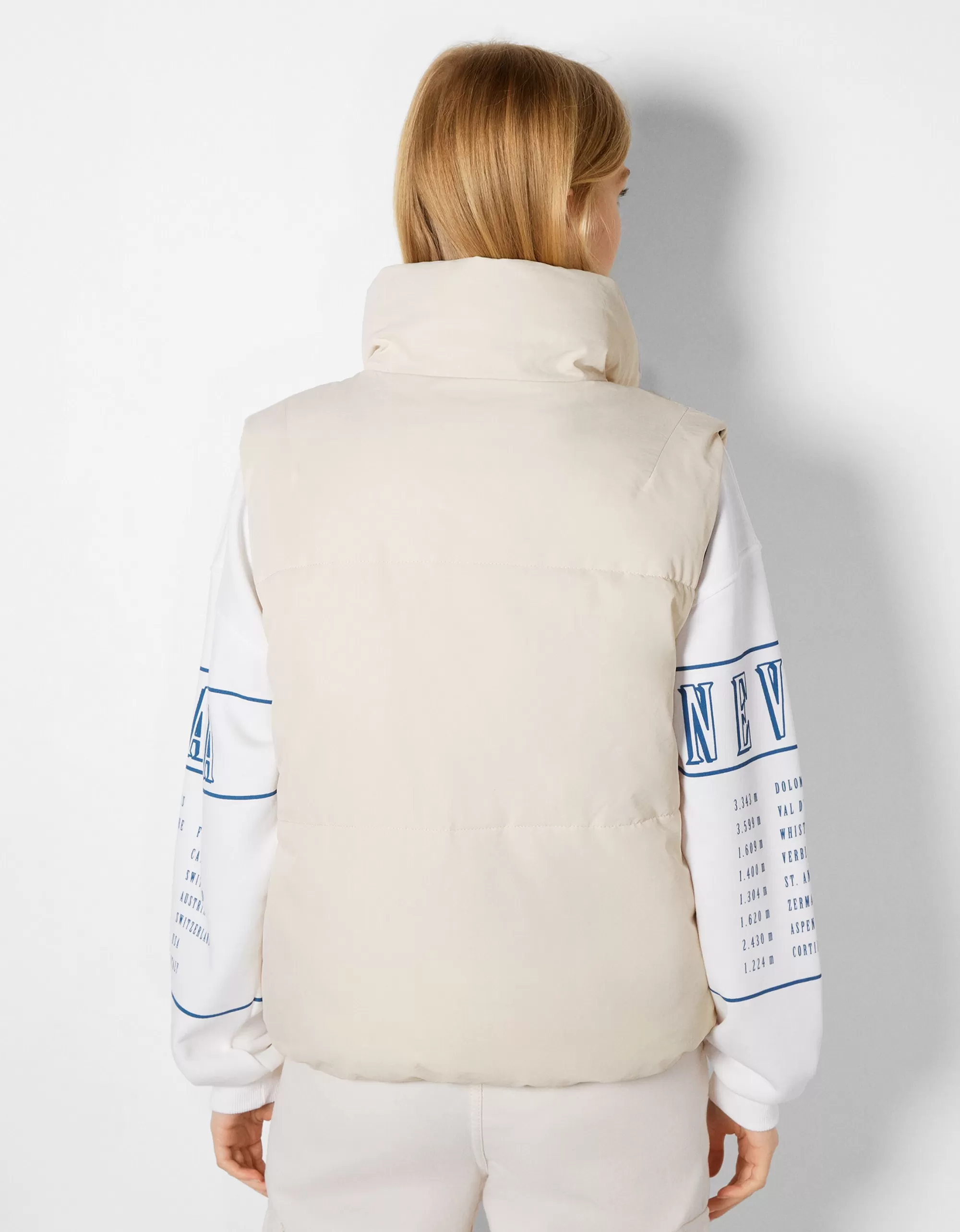 MUJER BERSHKA Chaleco cropped reversible