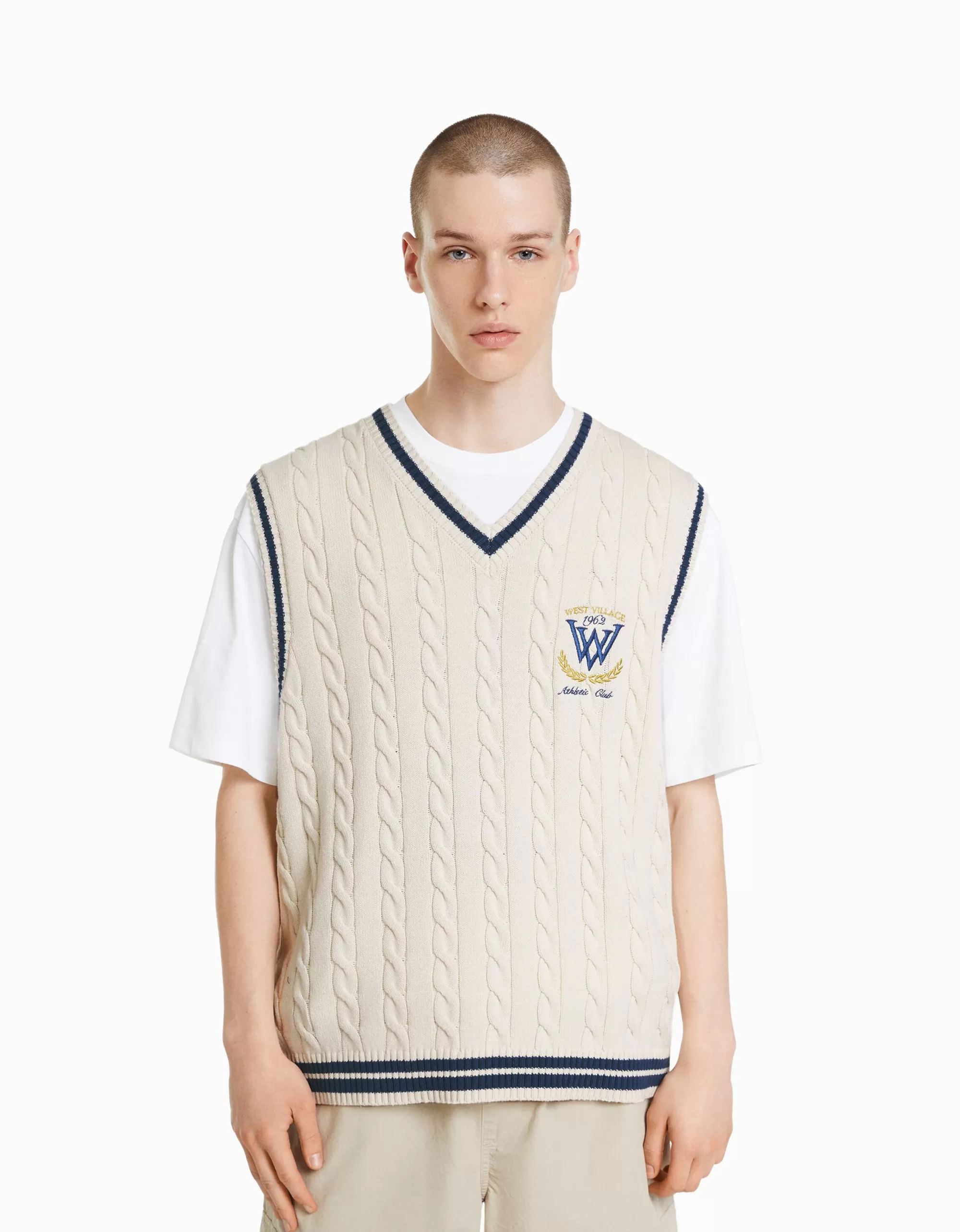 HOMBRE BERSHKA Chaleco punto bordado