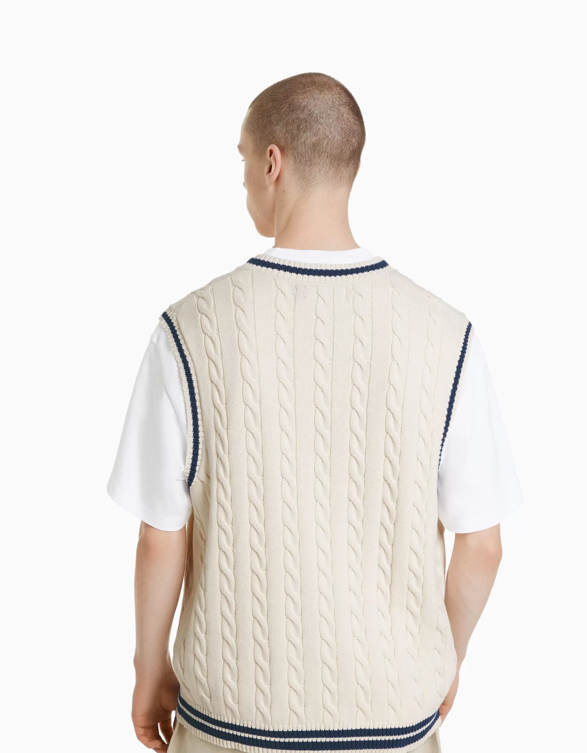 HOMBRE BERSHKA Chaleco punto bordado