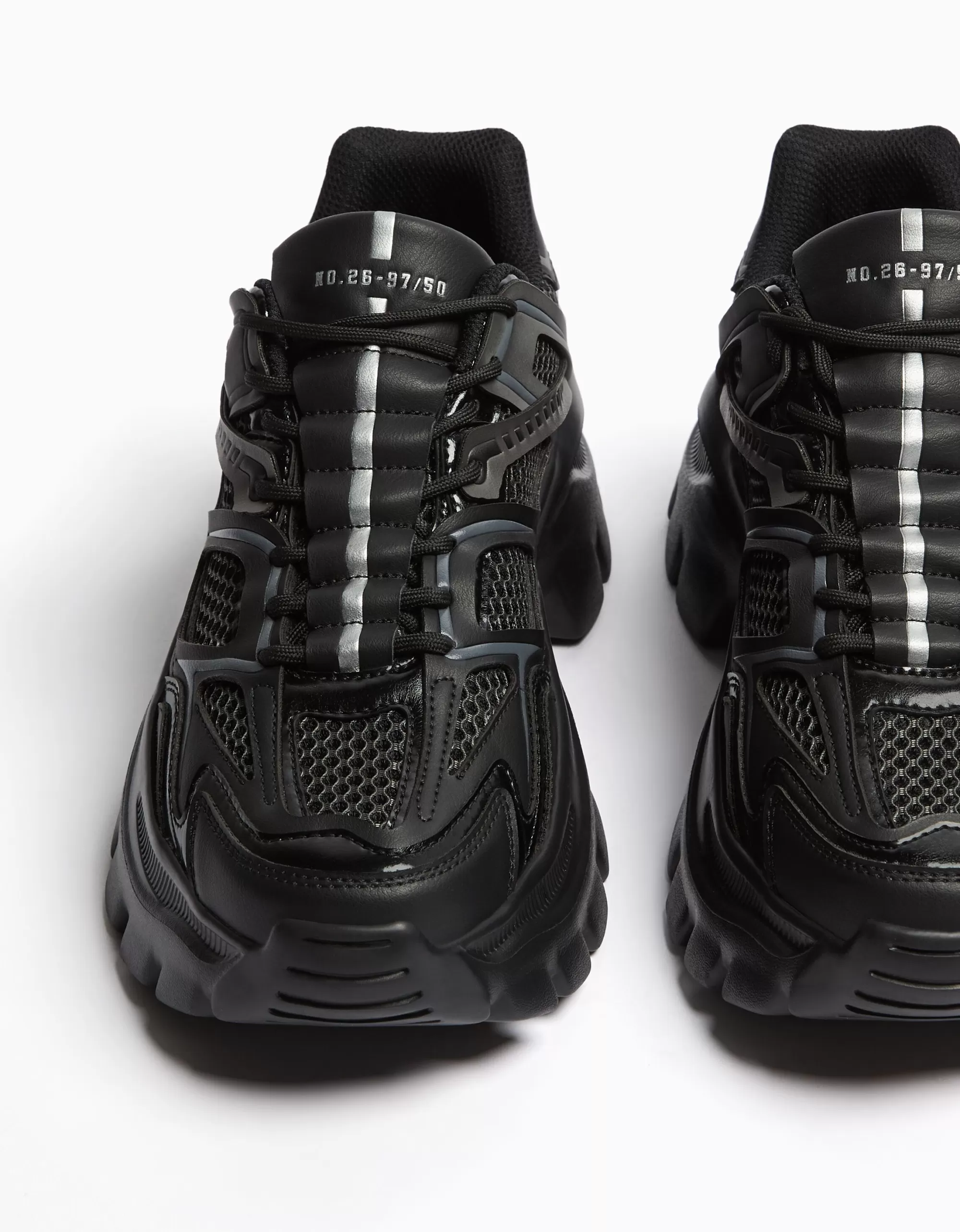 HOMBRE BERSHKA Deportivas combinadas rejilla hombre