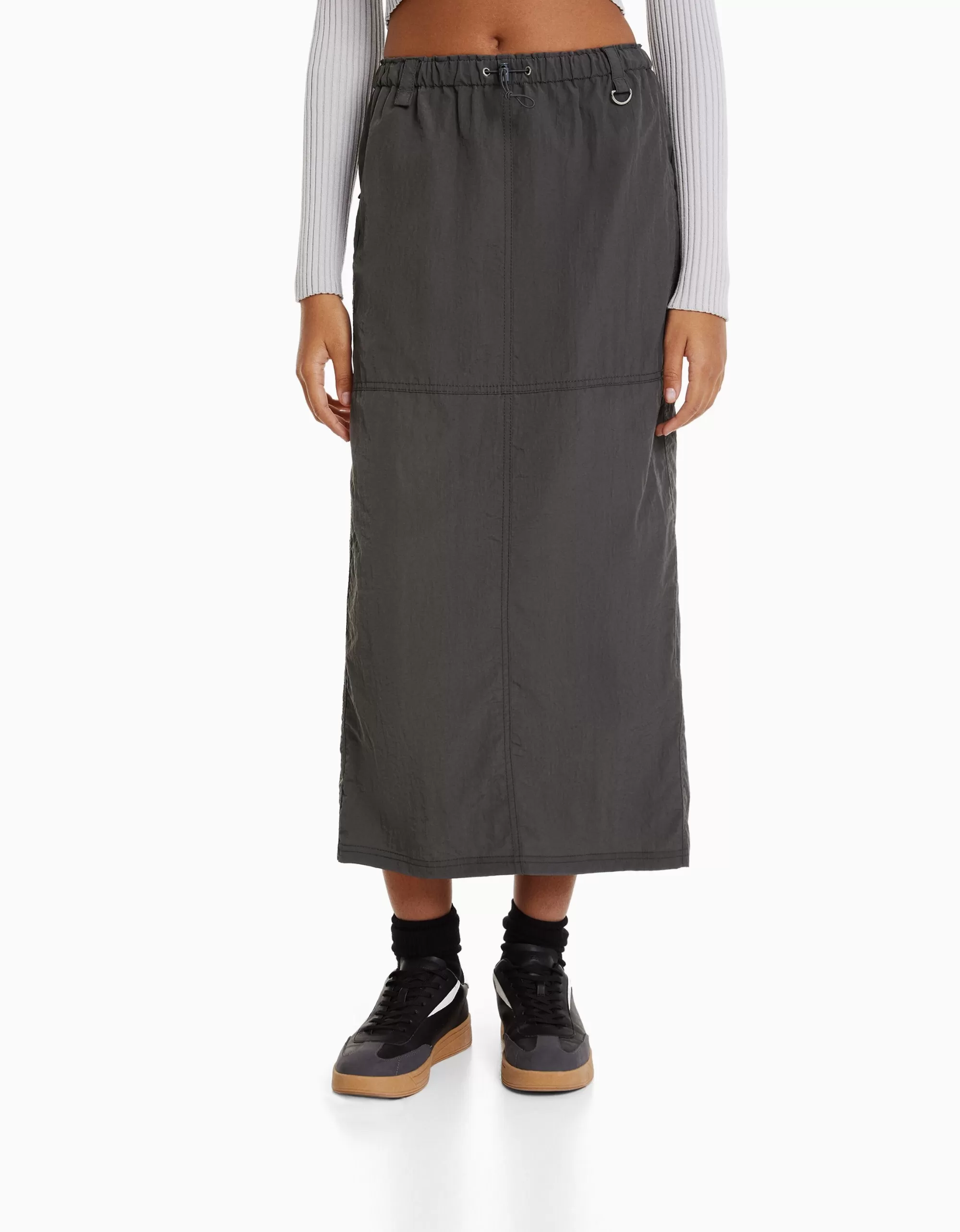 MUJER BERSHKA Falda midi efecto nylon