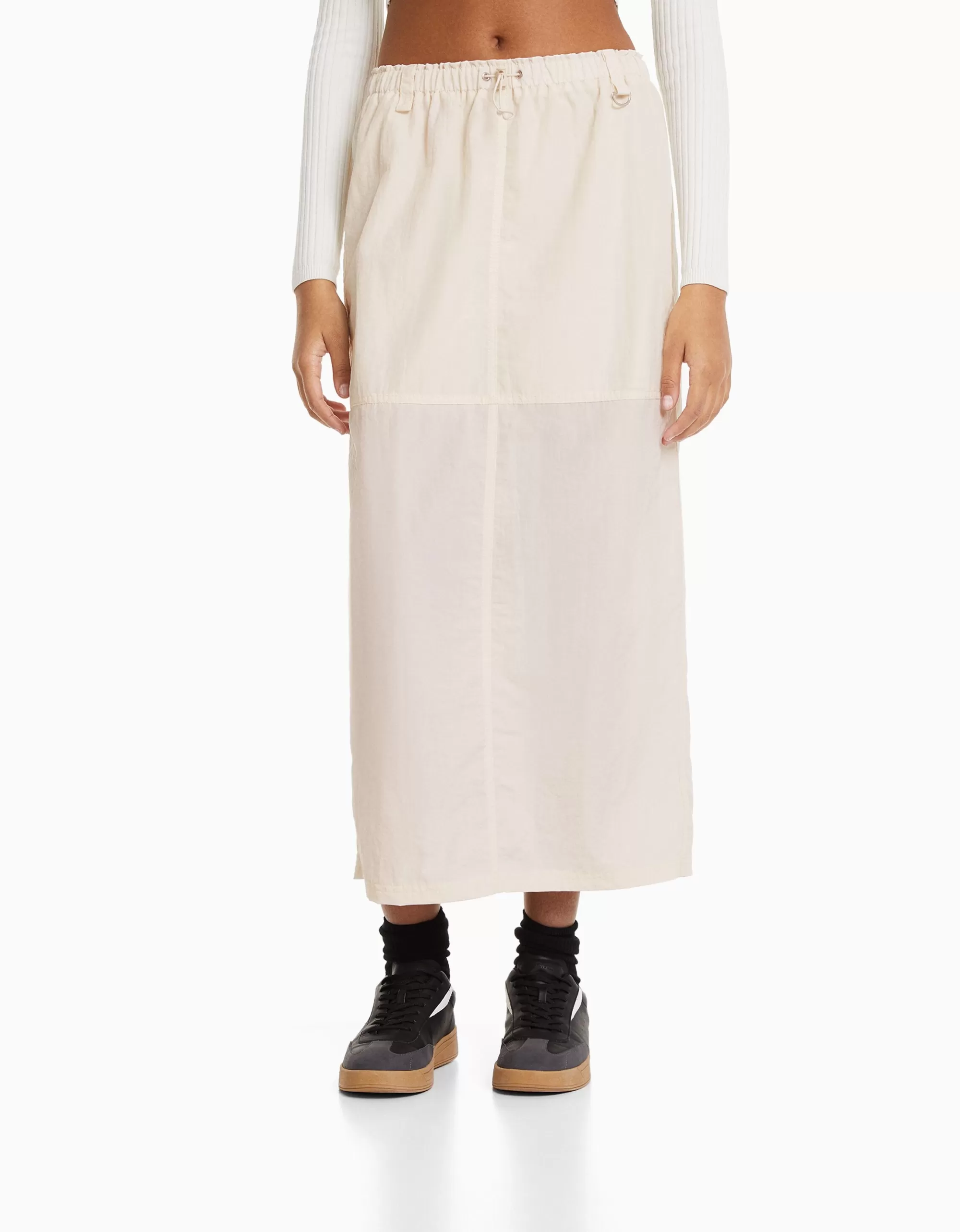 MUJER BERSHKA Falda midi efecto nylon