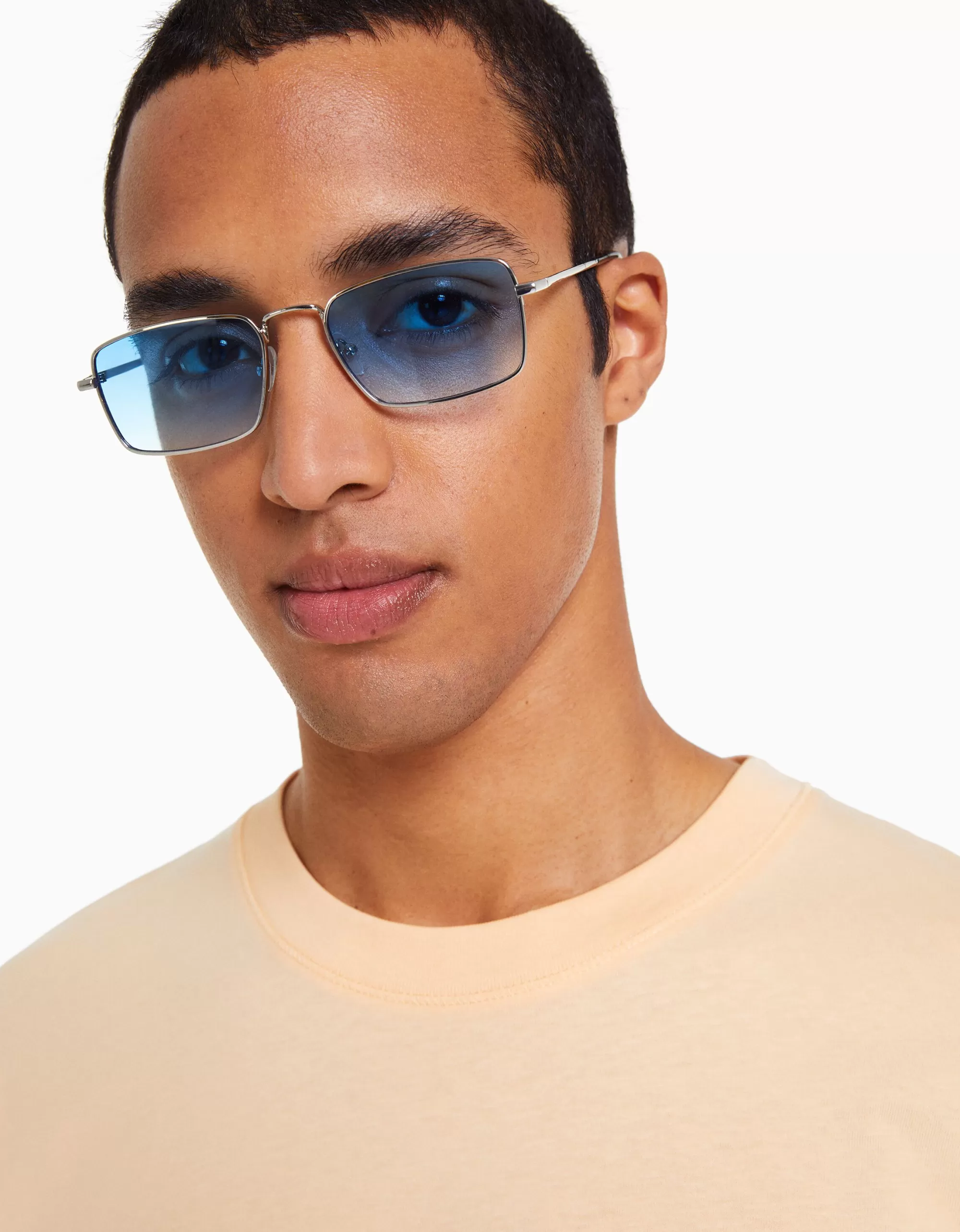 HOMBRE BERSHKA Gafas de sol cuadradas
