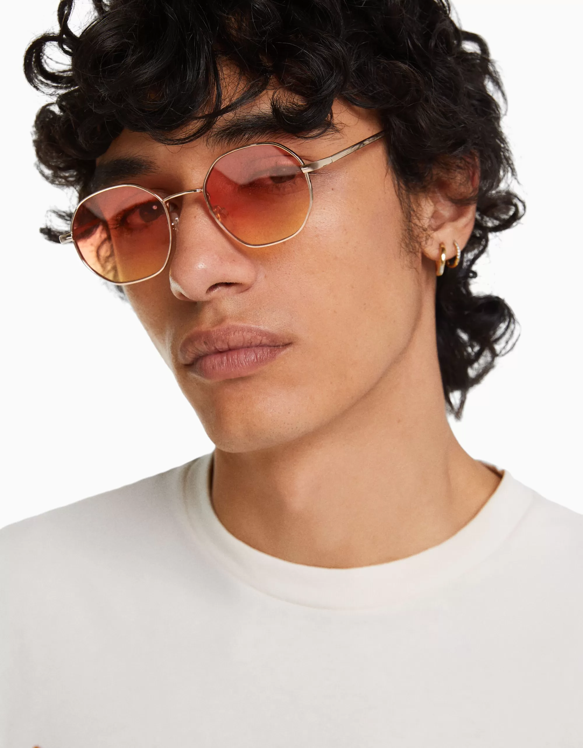 HOMBRE BERSHKA Gafas sol montura metálica