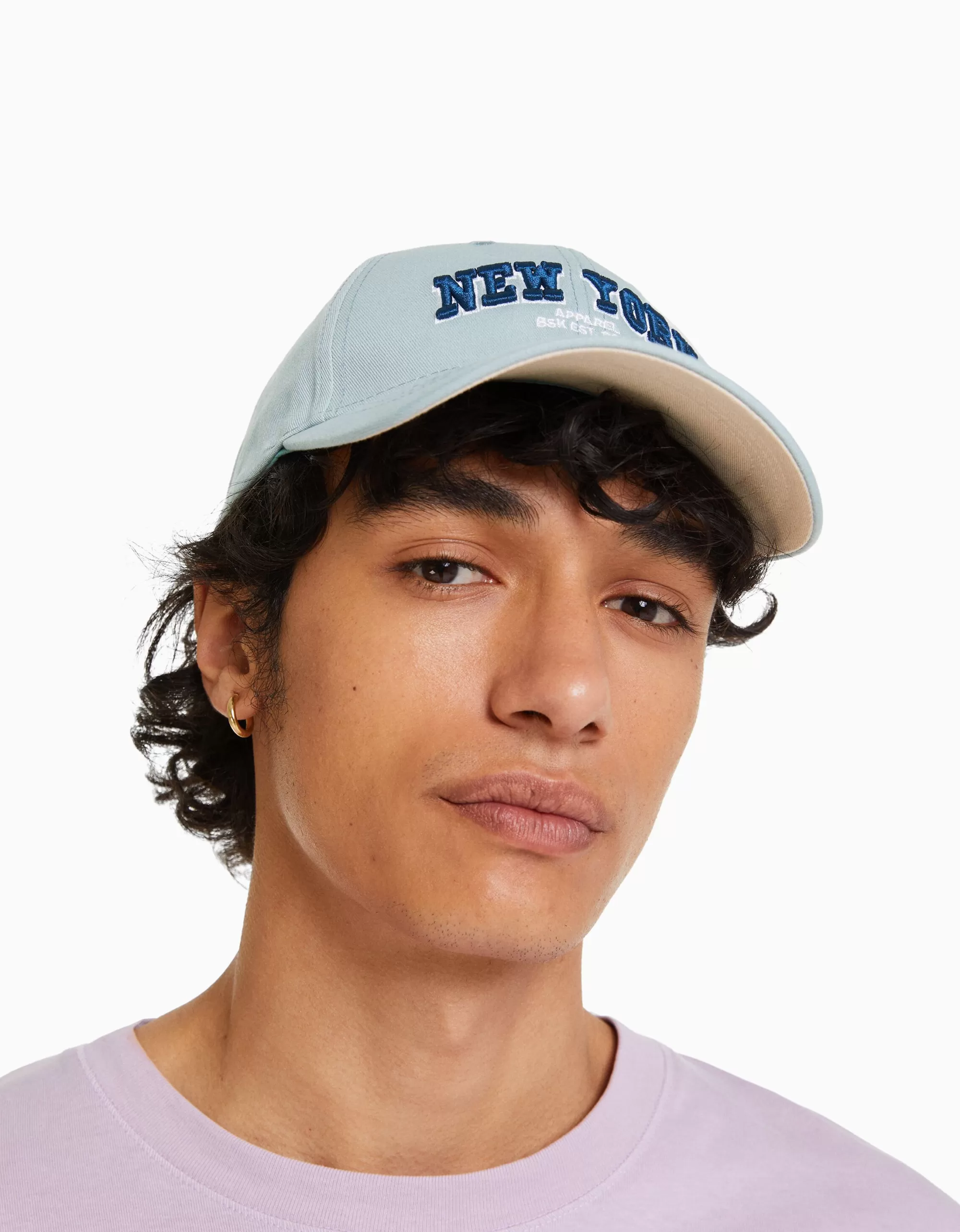 MUJER BERSHKA Gorra varsity