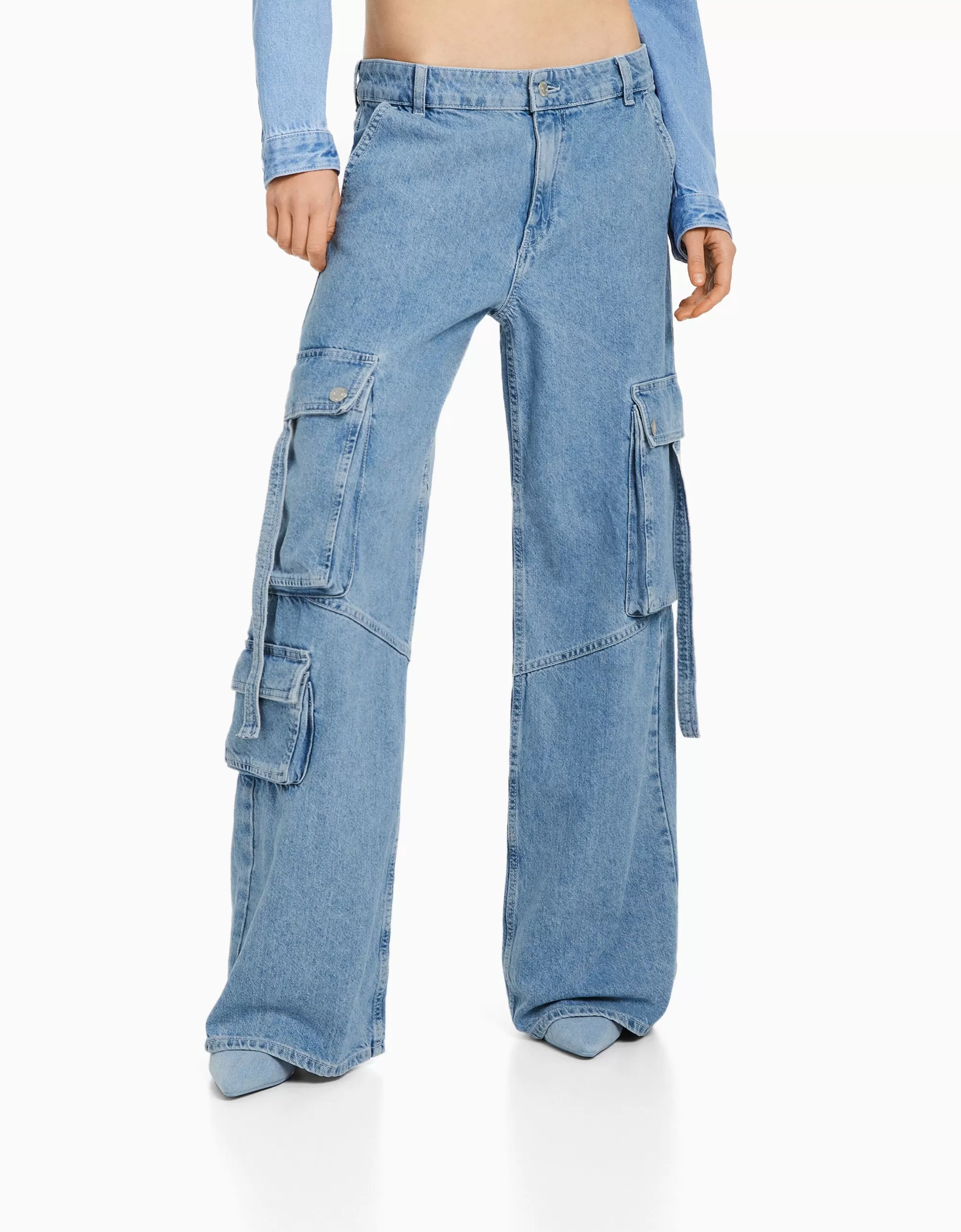 MUJER BERSHKA Jeans cargo multipocket