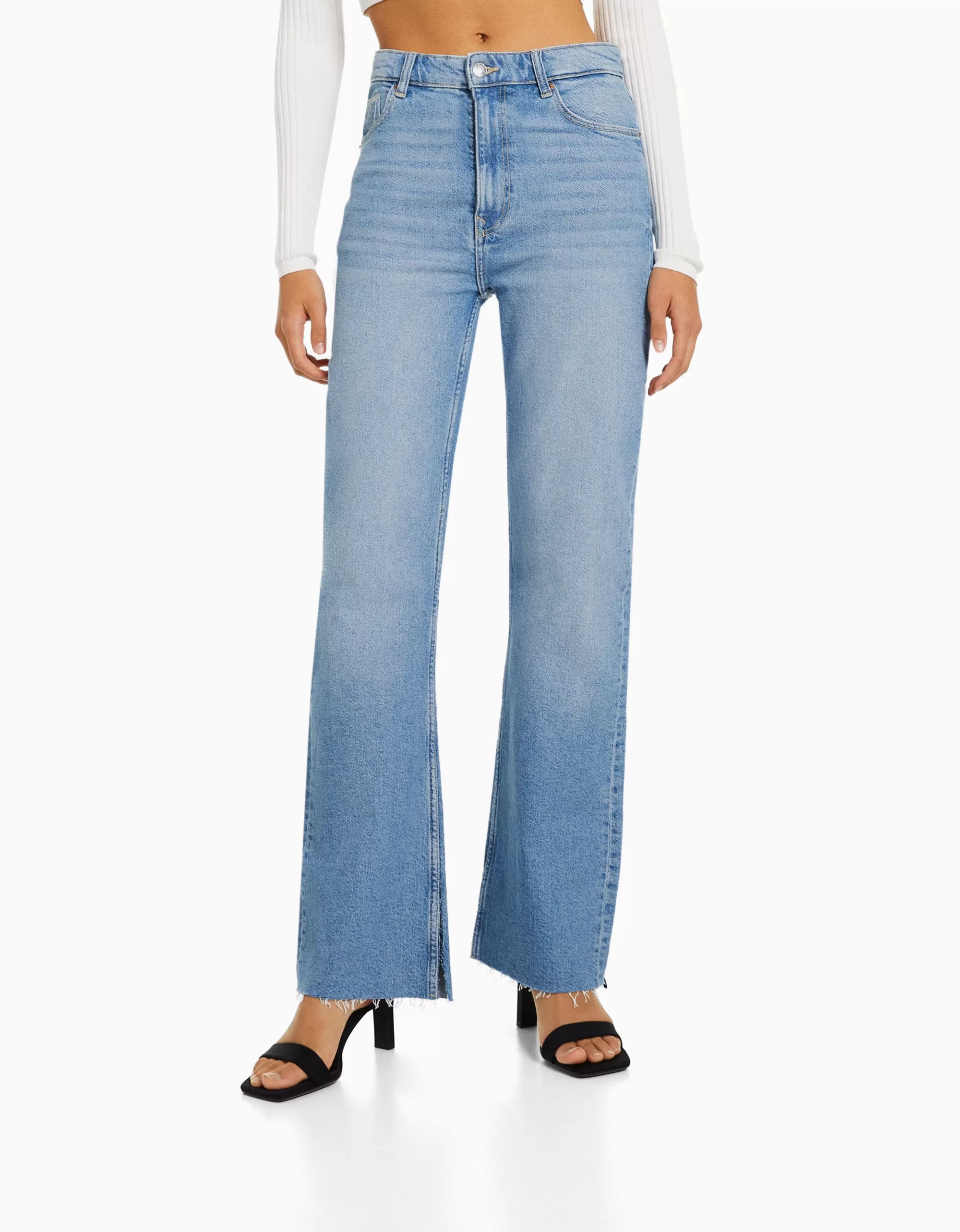 MUJER BERSHKA Jeans confort abertura lateral