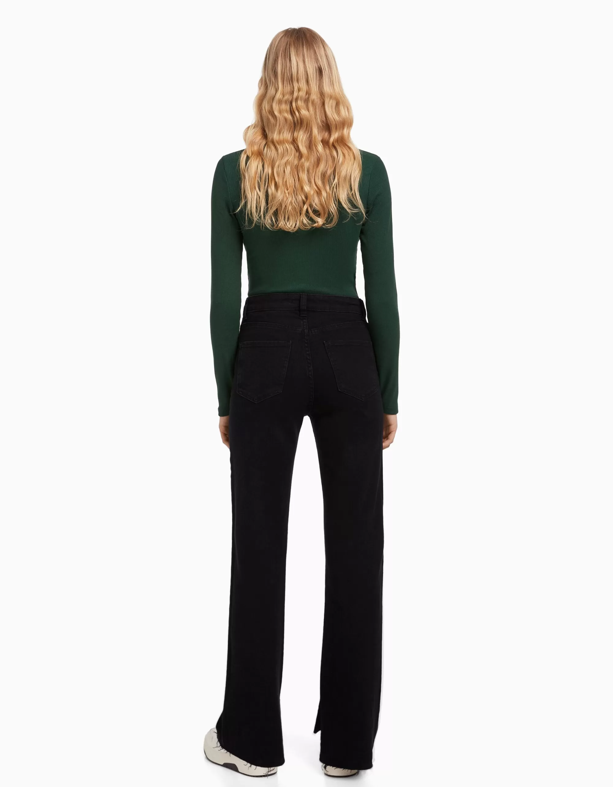 MUJER BERSHKA Jeans confort abertura lateral