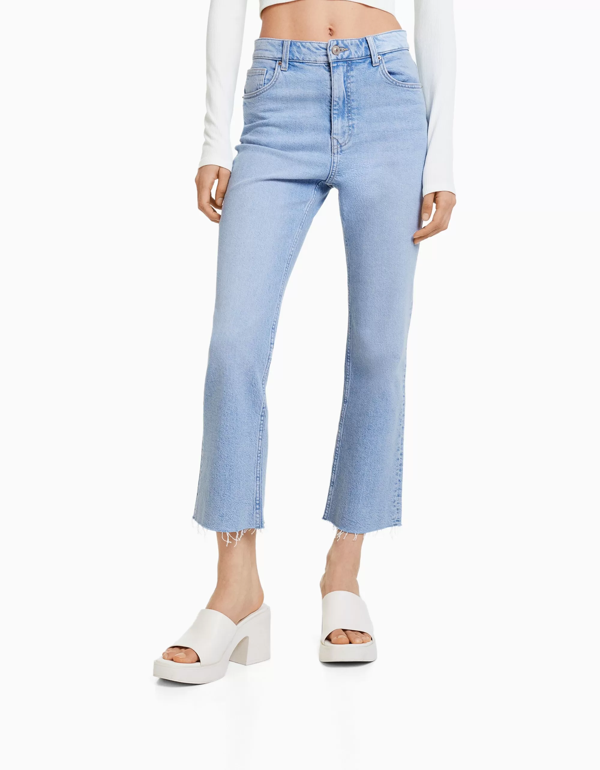 MUJER BERSHKA Jeans cropped flare