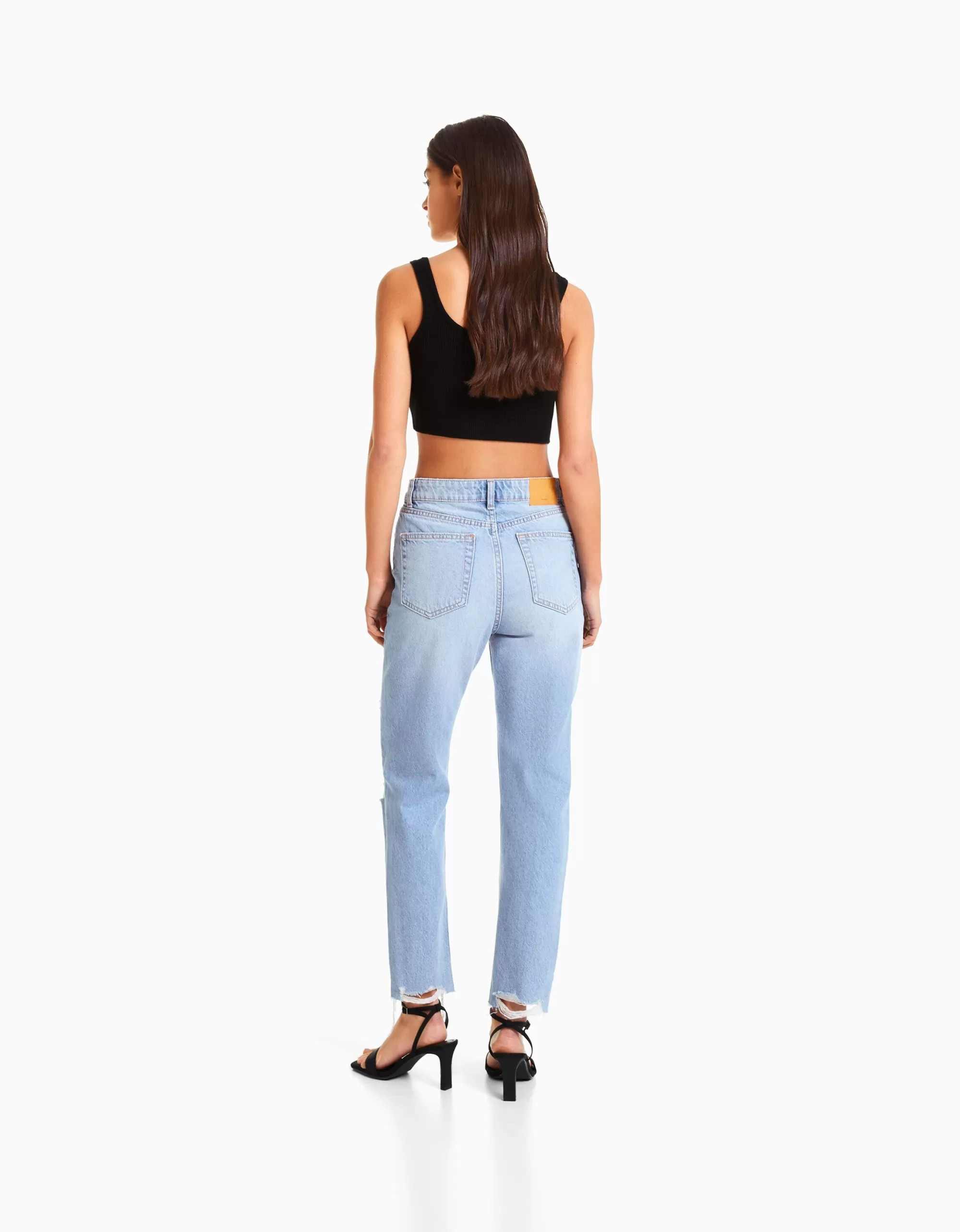 MUJER BERSHKA Jeans mom rotos