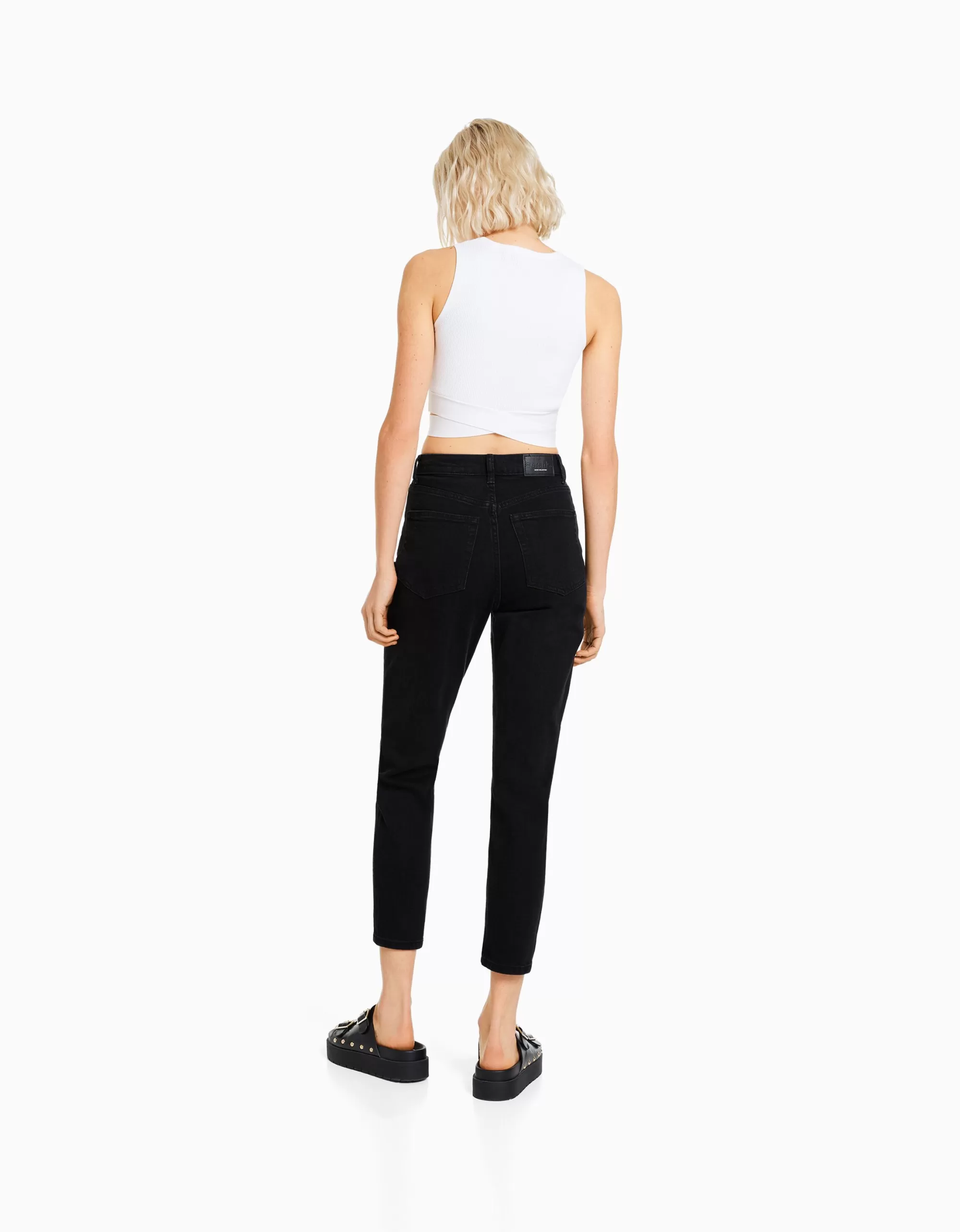 MUJER BERSHKA Jeans mom slim confort
