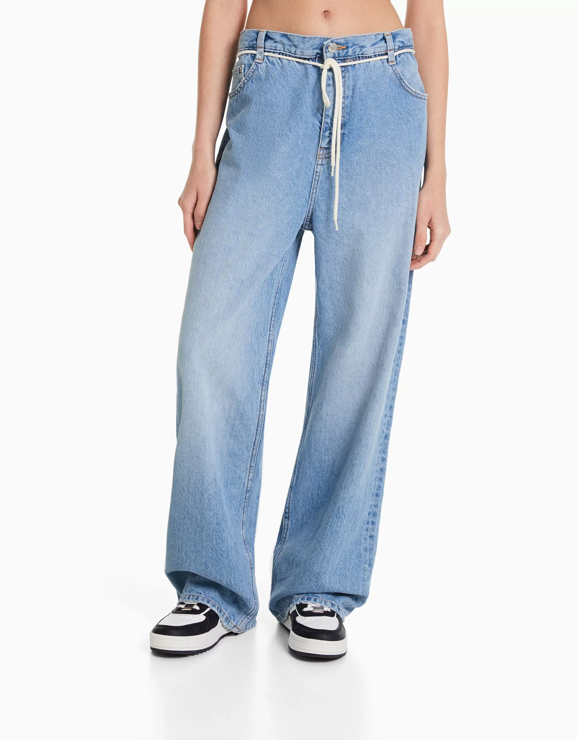 MUJER BERSHKA Jeans straight cintura elástica