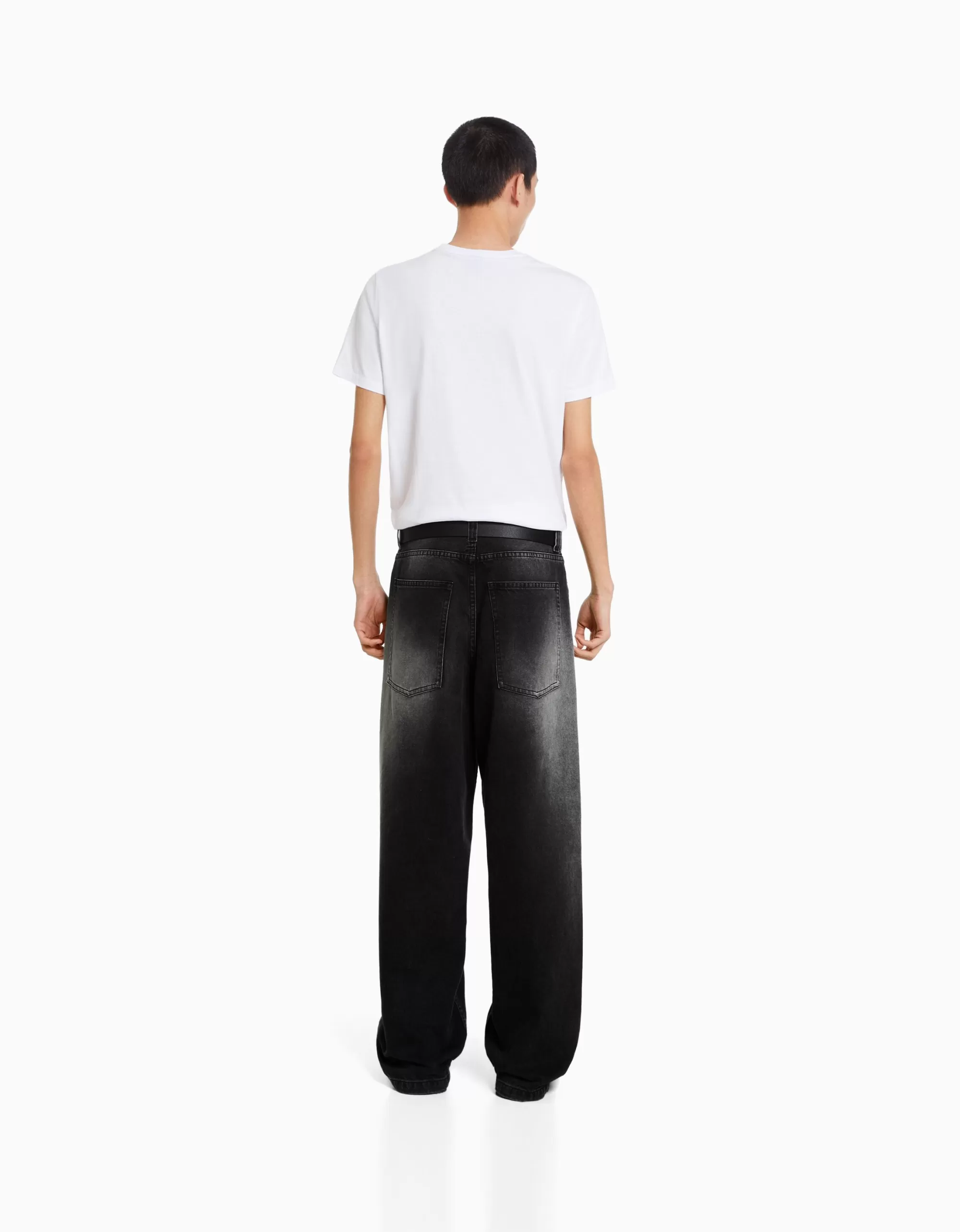 HOMBRE BERSHKA Jeans super baggy efecto desgastado