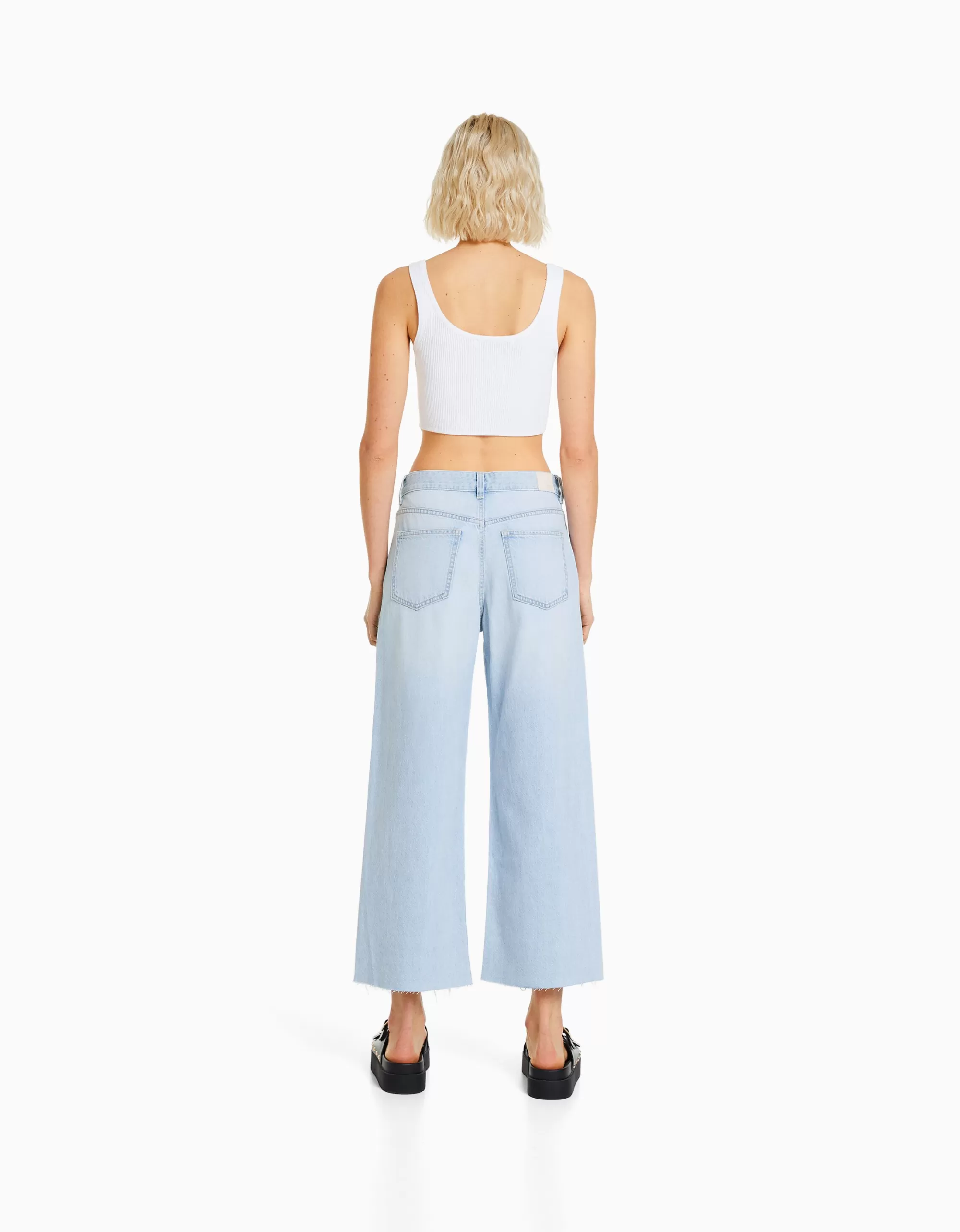 MUJER BERSHKA Jeans wide leg cropped